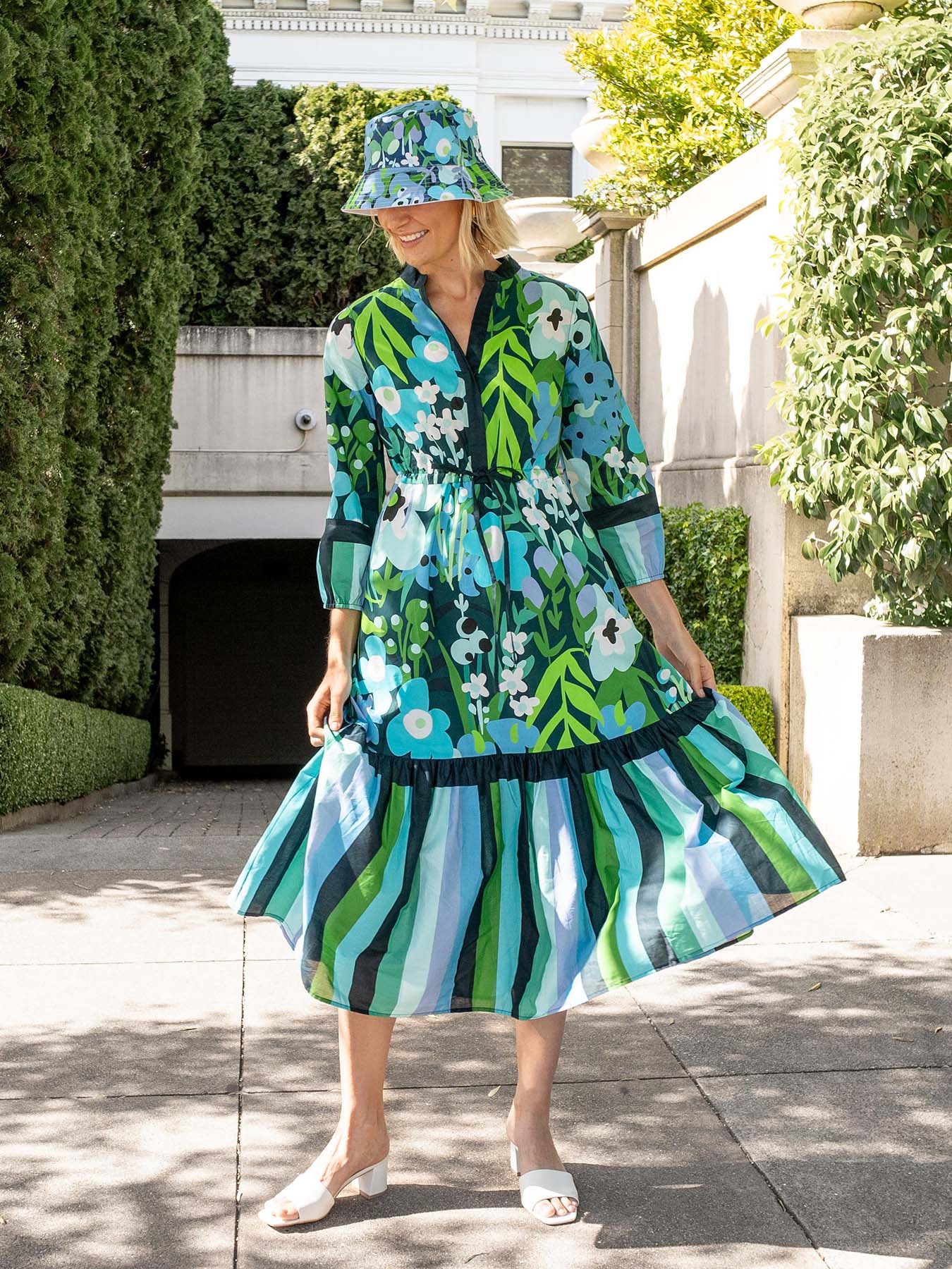 BERTA bucket hat Garden Oasis Blue - Lesley Evers-Best Seller-Blue-blue hat