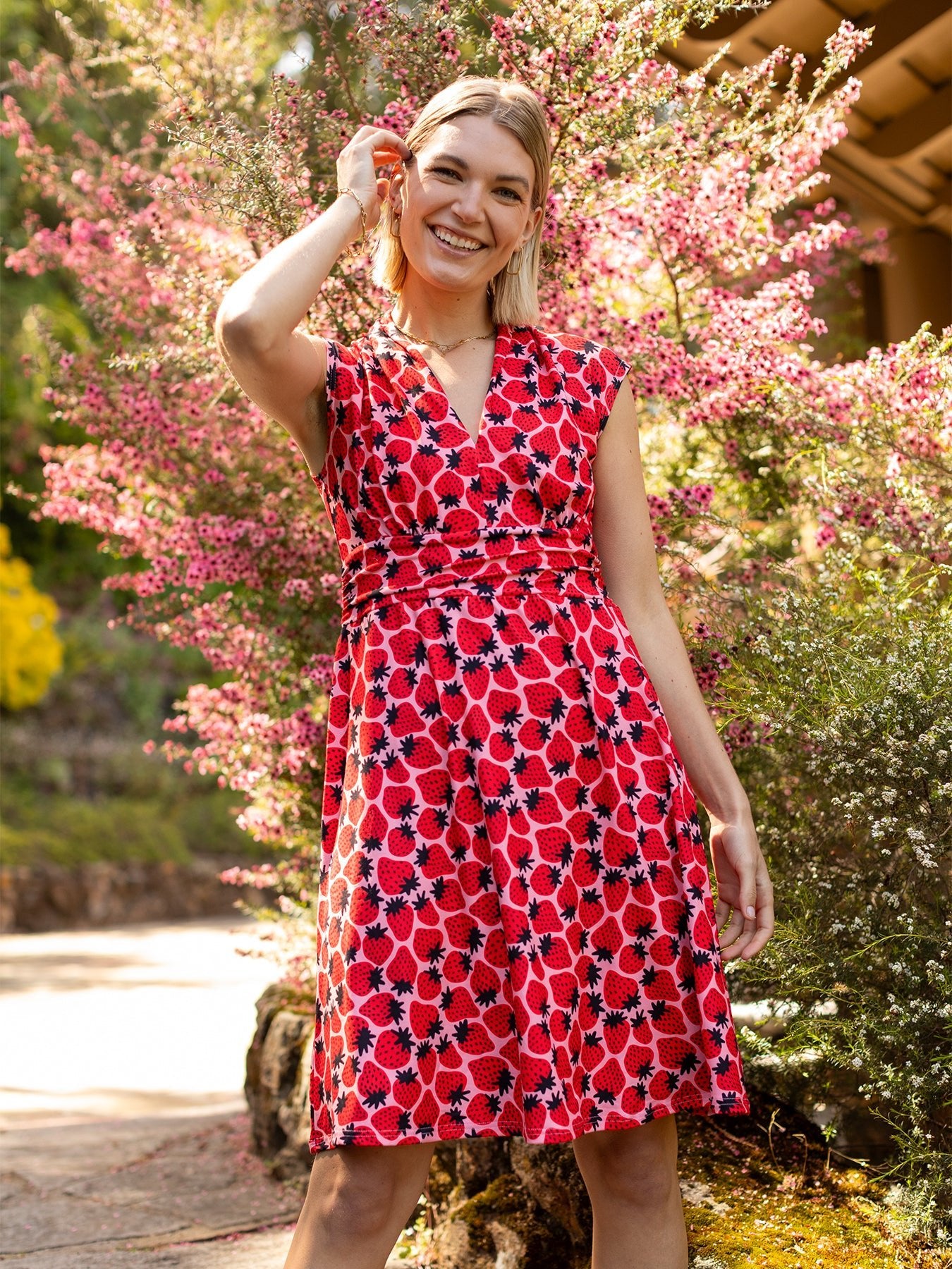 BETSY dress Strawberries Pink - Lesley Evers - Best Seller - betsy - Dress