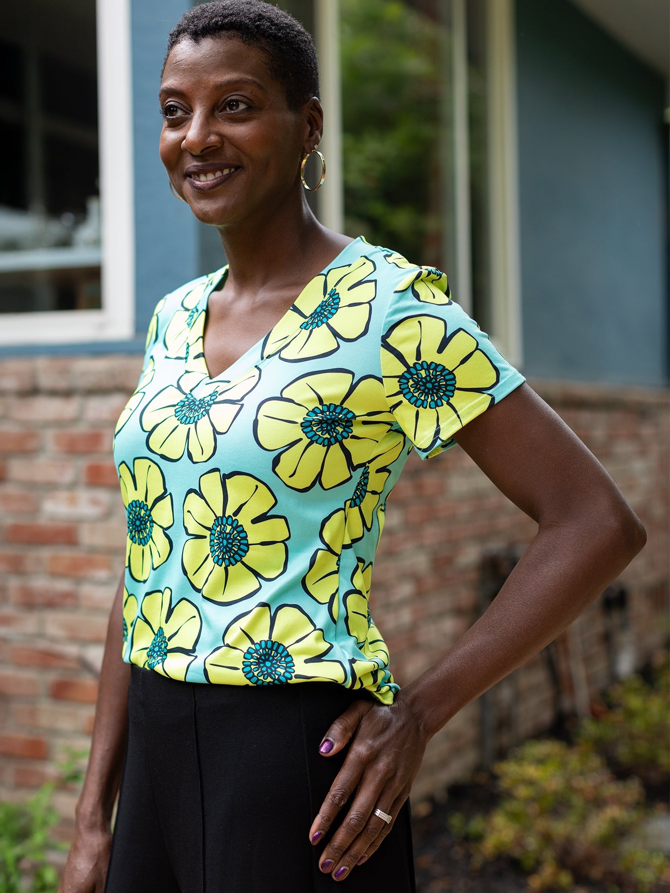 CINDI tee Blooms Yellow - Lesley Evers - Best Seller - cindi - dandelion