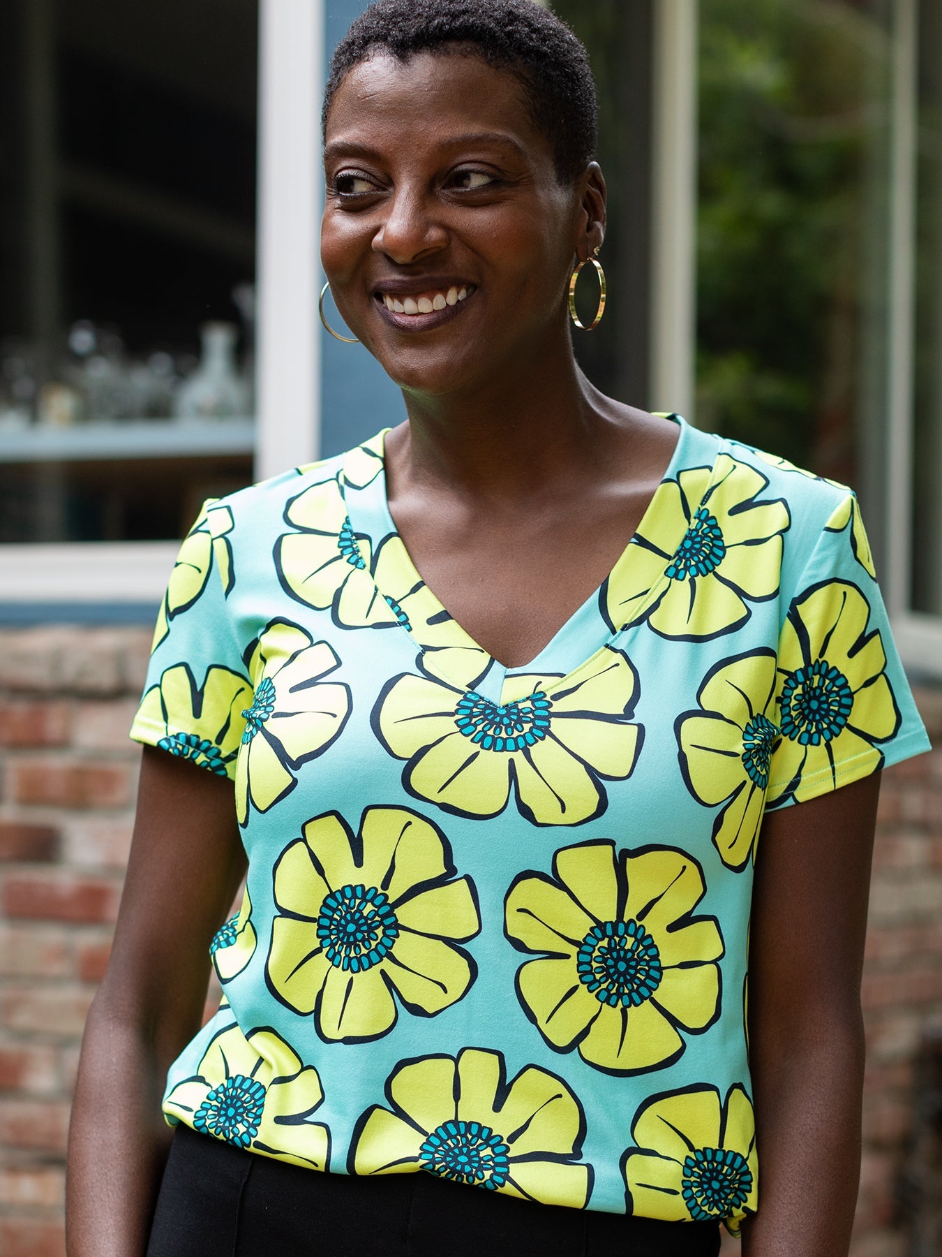 CINDI tee Blooms Yellow - Lesley Evers - Best Seller - cindi - dandelion