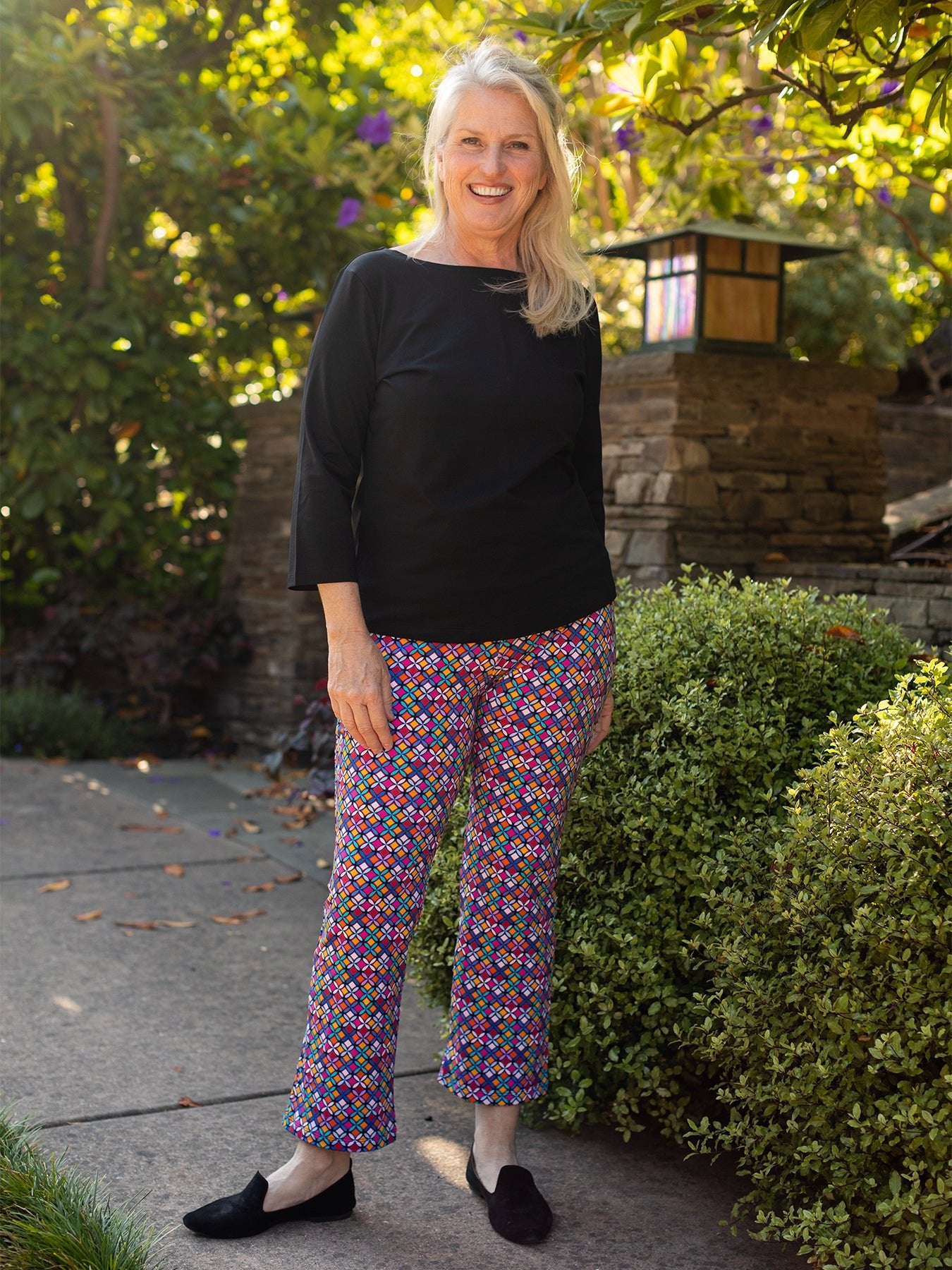 DAKOTA tee Black - Lesley Evers - Best Seller - dakota - Shop