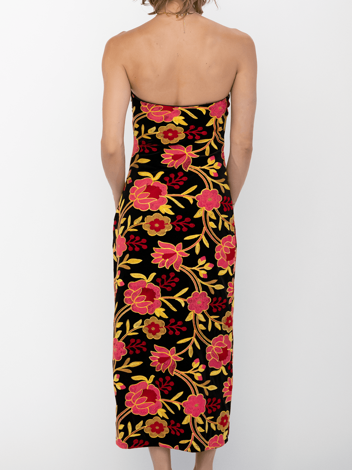 DANIKA dress Embroidered Velvet Pink - Lesley Evers-Black-Dress-Shop