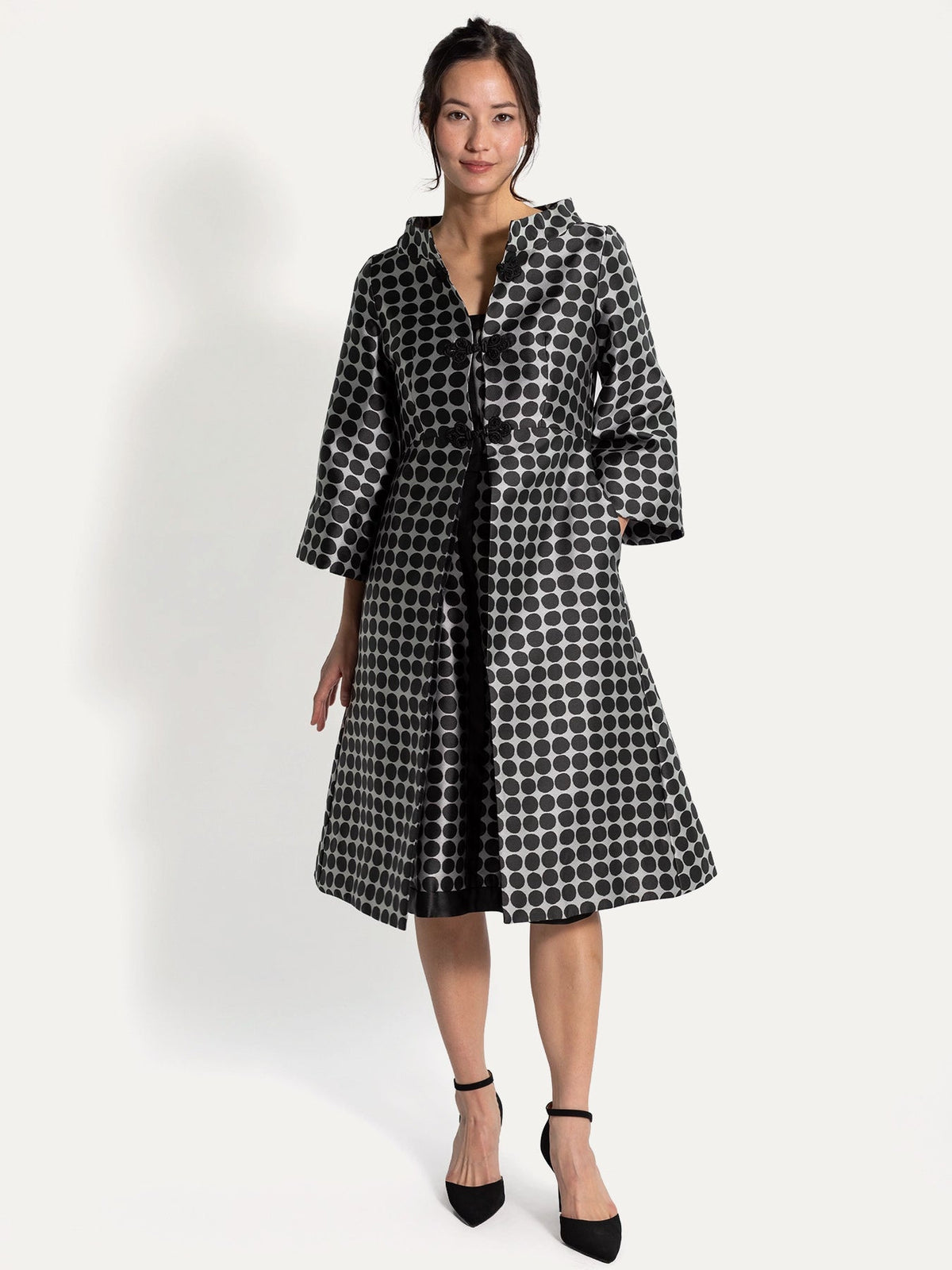 DAPHNE coat Black Dots - Lesley Evers-Best Seller-coat-daphne