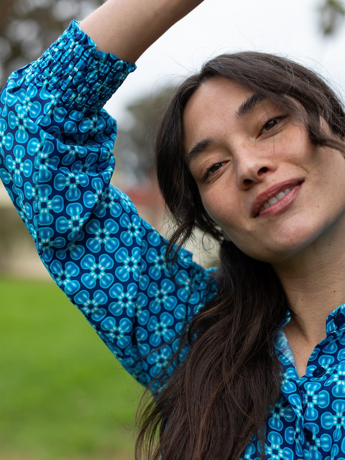 EMILY blouse Loop Tile Blue - Lesley Evers -