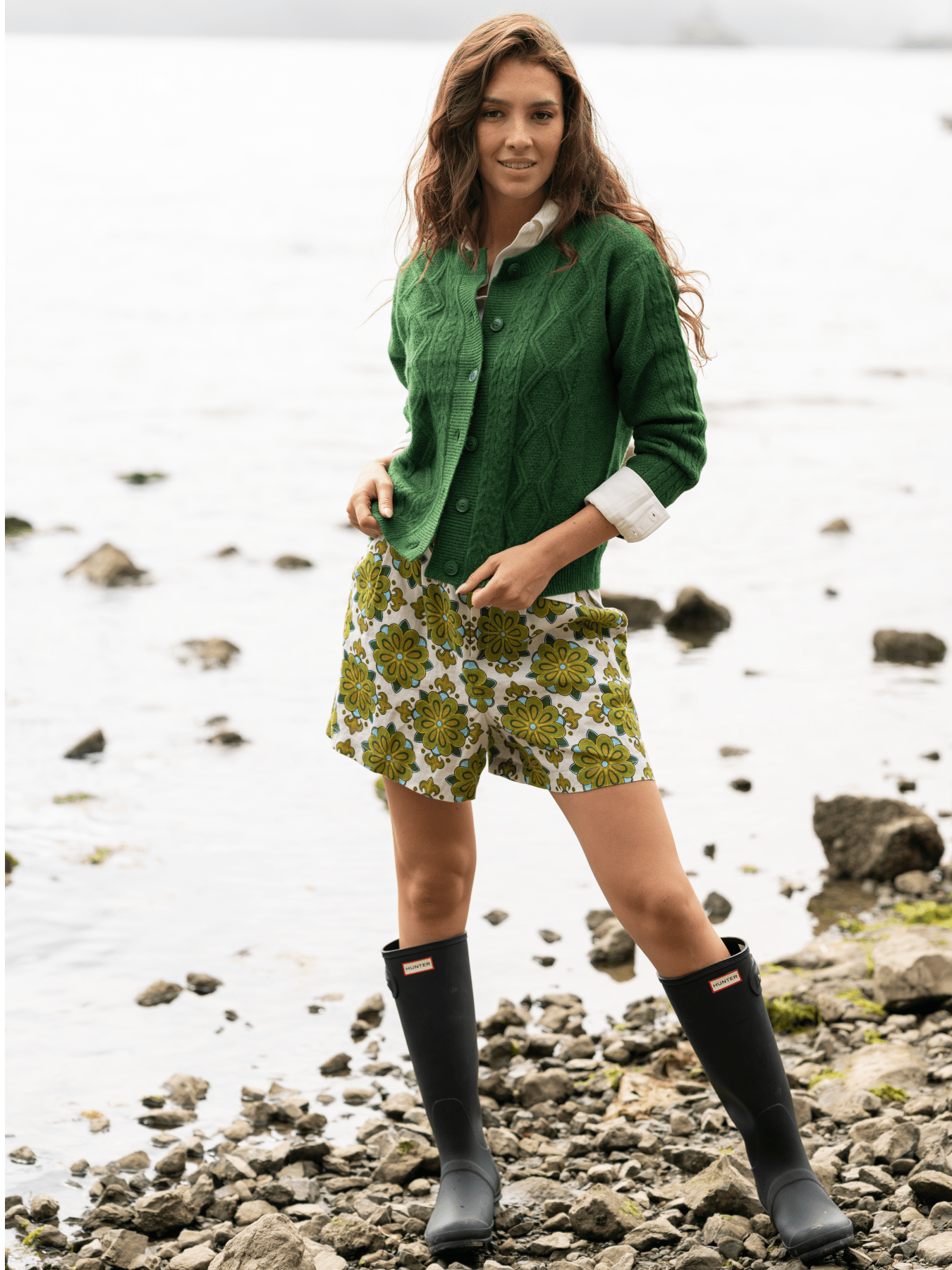 EMMA cardigan Green - Lesley Evers - cardigan - dinner with friends - emma