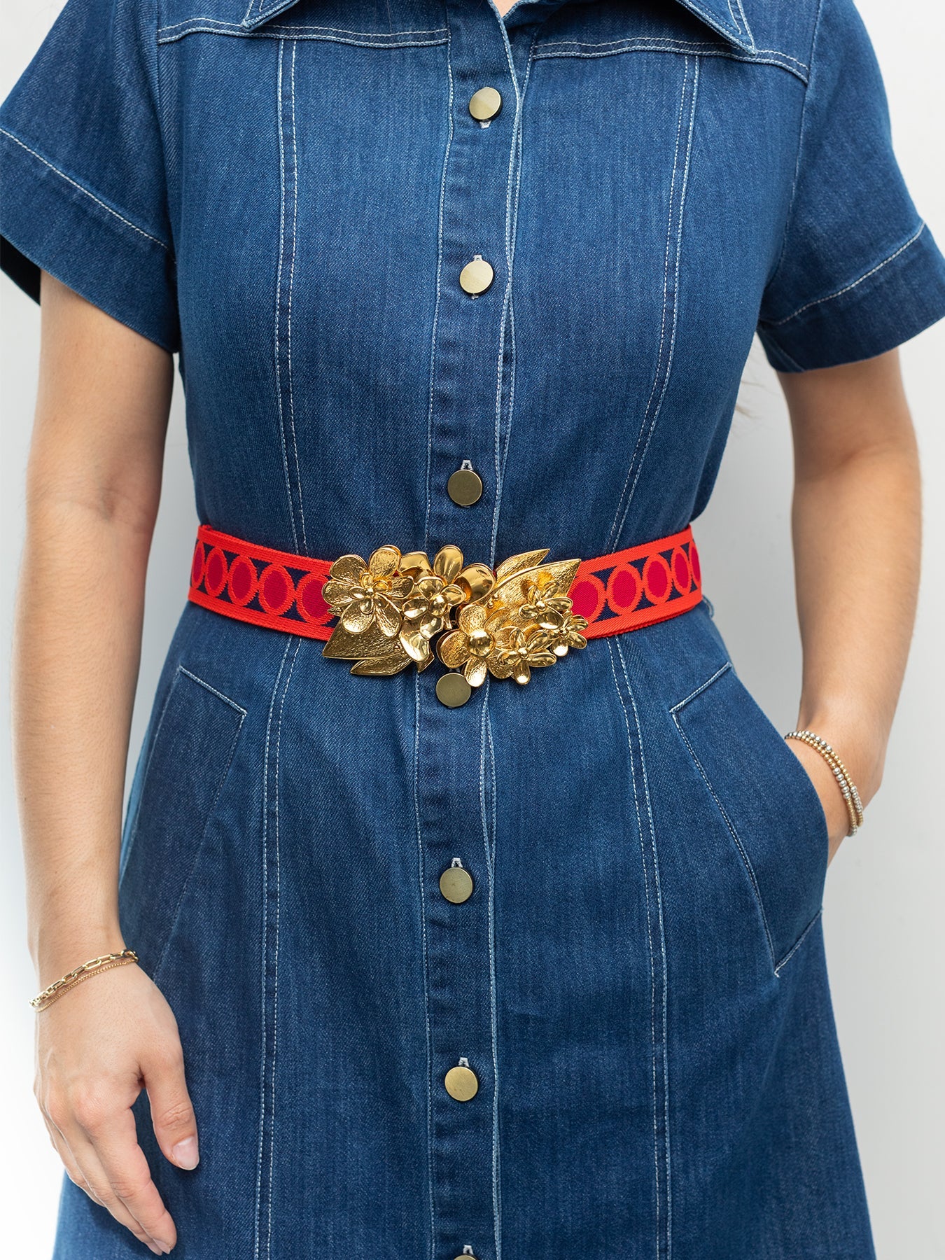 FLOWERS Belt Buckle - Lesley Evers - Accessories - accessory - pebble