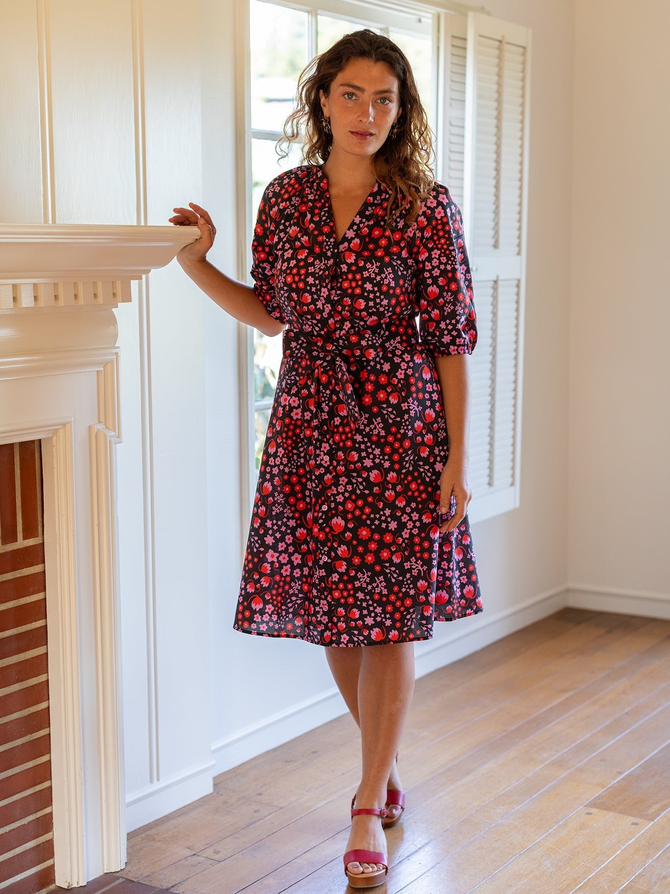 HARRIET dress Blossom Breeze Red - Lesley Evers - blossom breeze red - navy and white - scoops