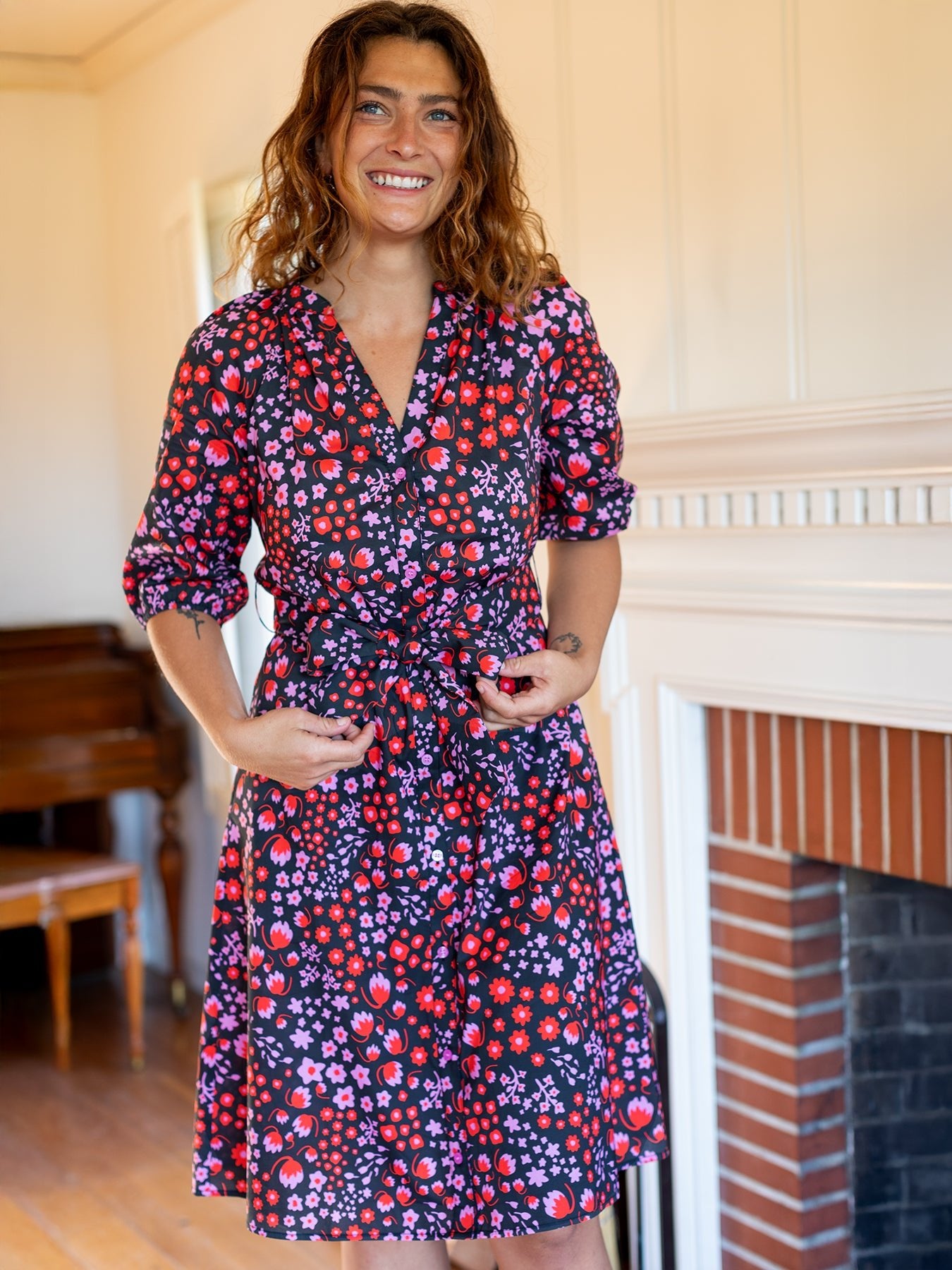 HARRIET dress Blossom Breeze Red - Lesley Evers - blossom breeze red - navy and white - scoops