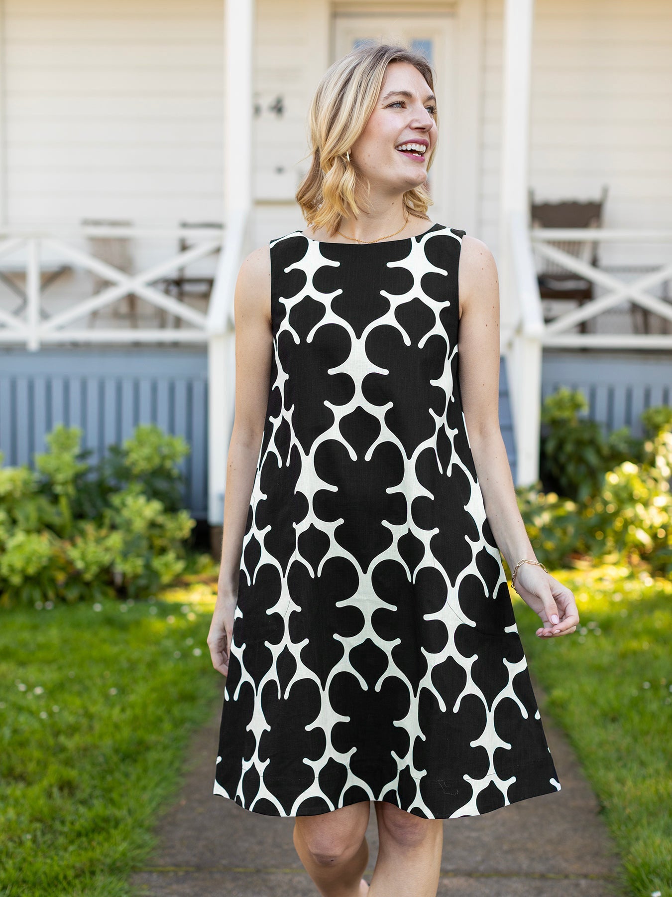 JUNIPER Black Fleurette - Lesley Evers - Black - Dress - juniper