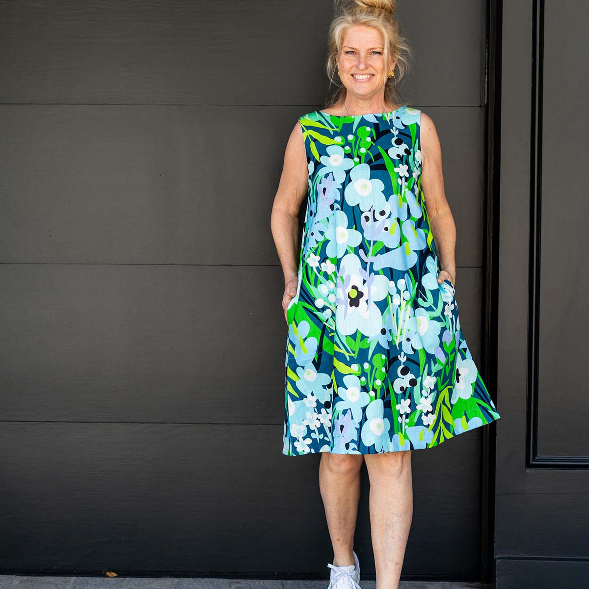 JUNIPER dress Garden Oasis Blue JUNIPER dress Garden Oasis Blue