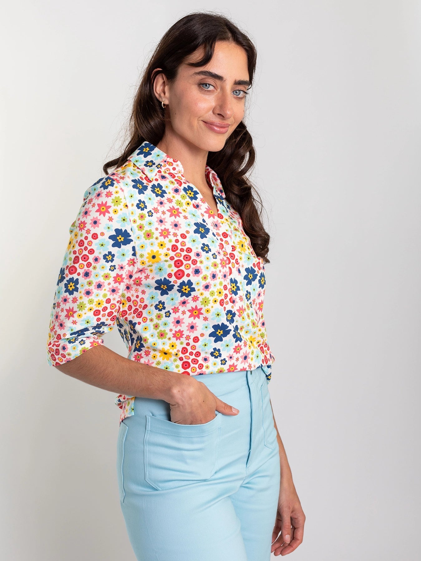 KIMMY top Bloom True - Lesley Evers - Button Top - clothing - colorful