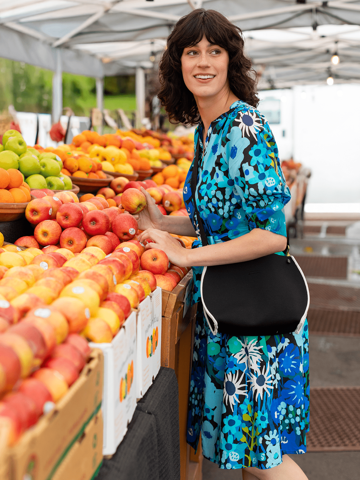 MAGGIE crossbody Bermuda Bag - Lesley Evers - Accessories - bermuda bag - Bonnie cover
