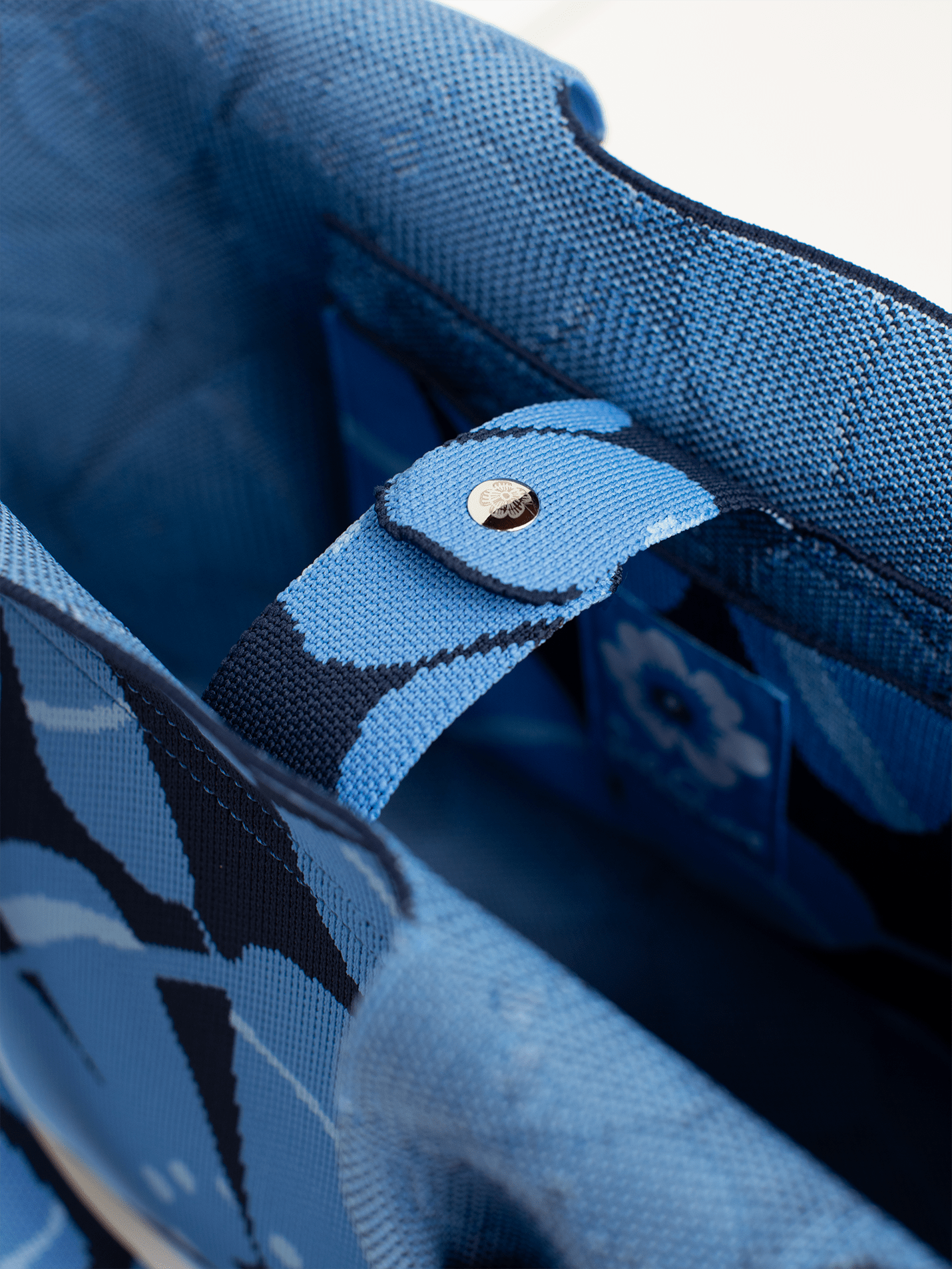 MARGO tote Circle Flower Blue - Lesley Evers - Accessories - Giftable - Gifts