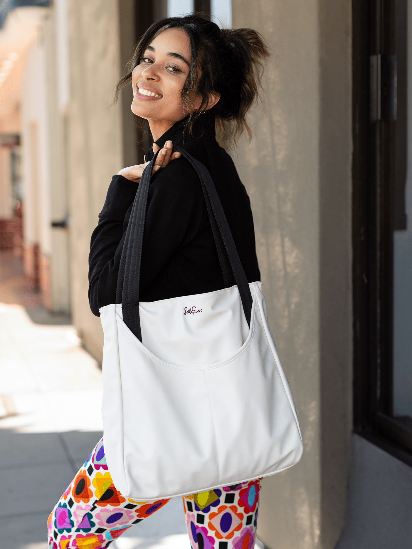 NORA tote Ivory - Lesley Evers - Accessories - carryon bag - Giftable