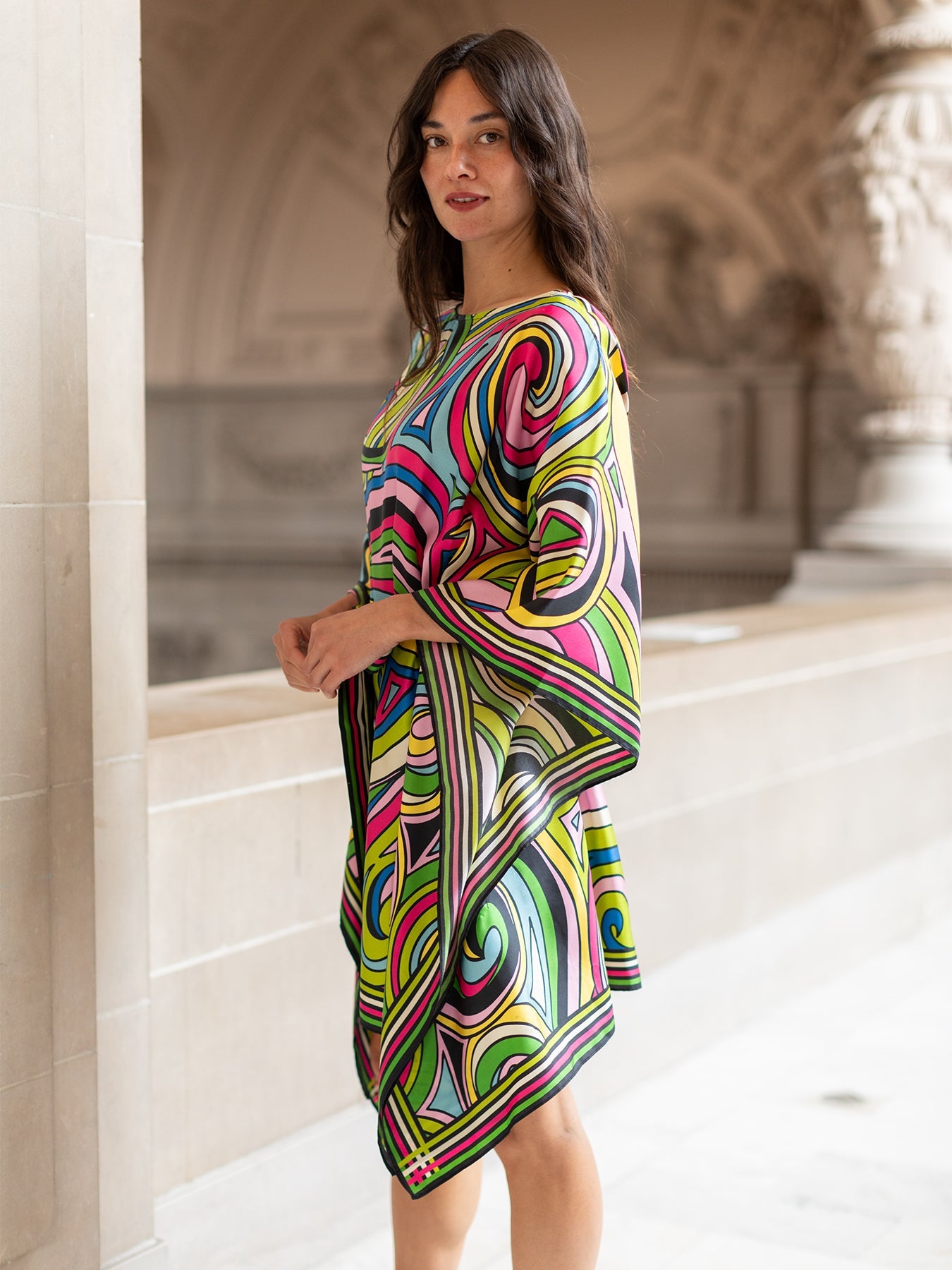 SERENA silk caftan Swirl - Lesley Evers - chic silk - flowerland - flowerland blue