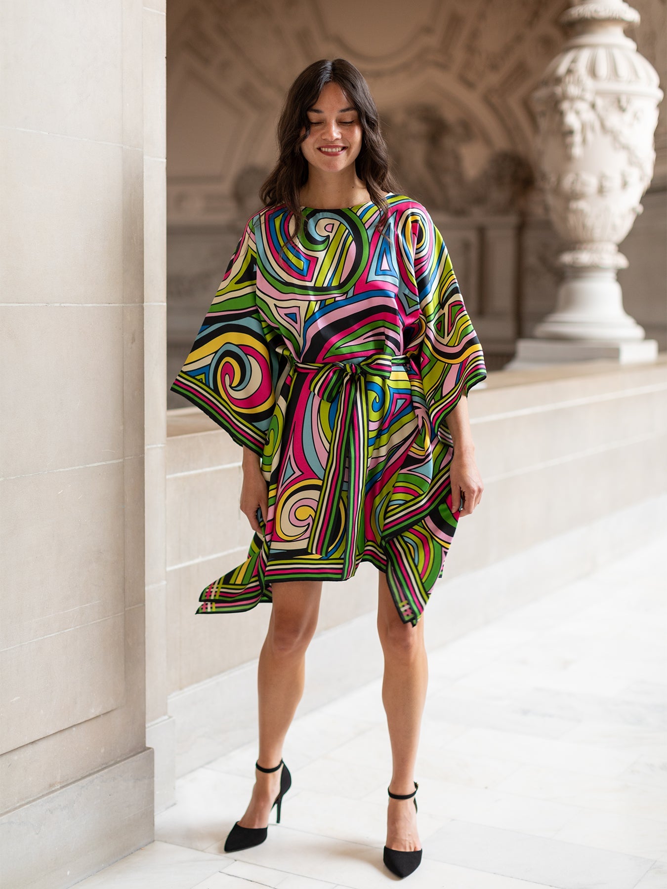 SERENA silk caftan Swirl - Lesley Evers - chic silk - flowerland - flowerland blue