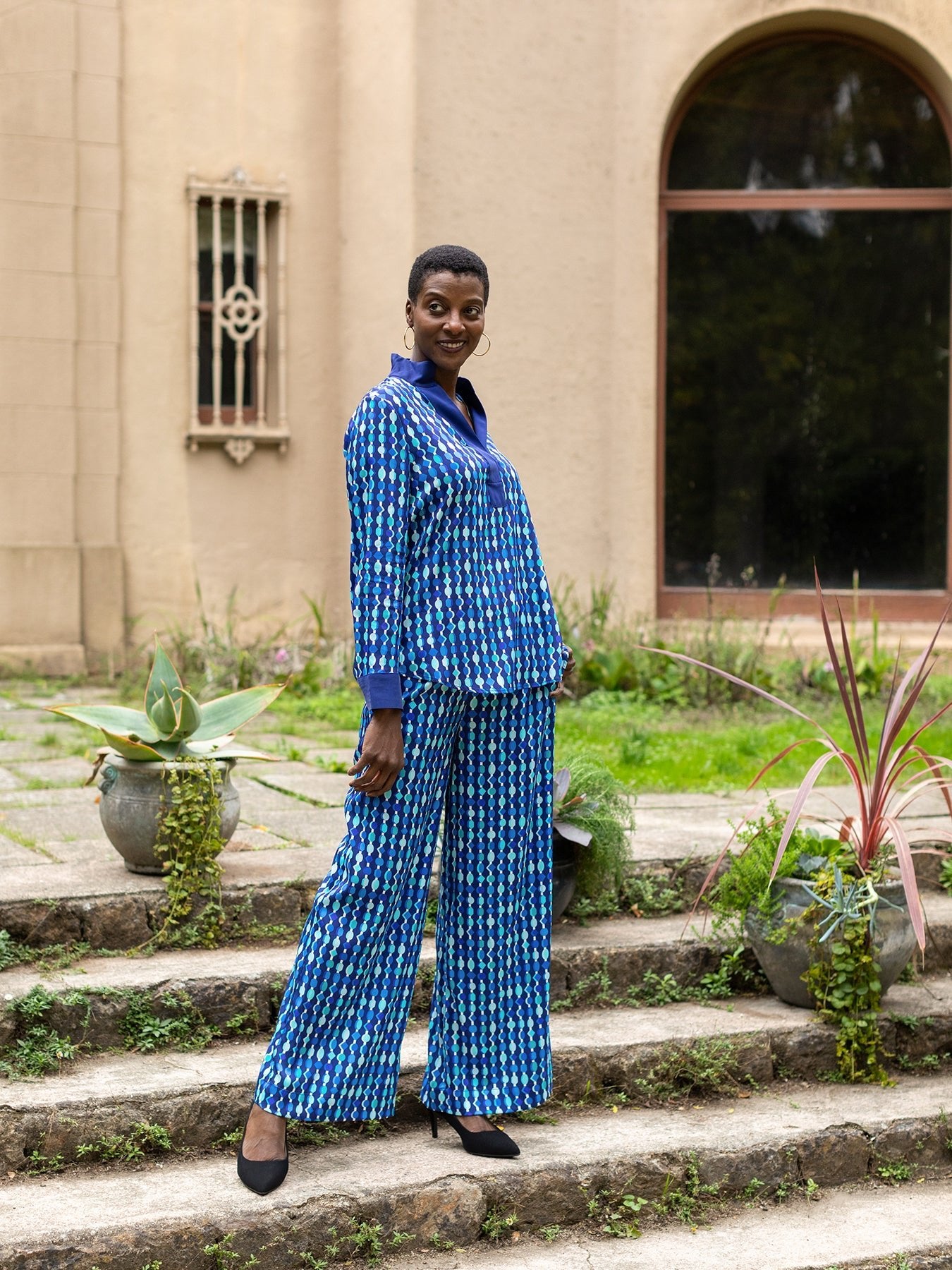 SIMONE blouse Beads Navy - Lesley Evers -