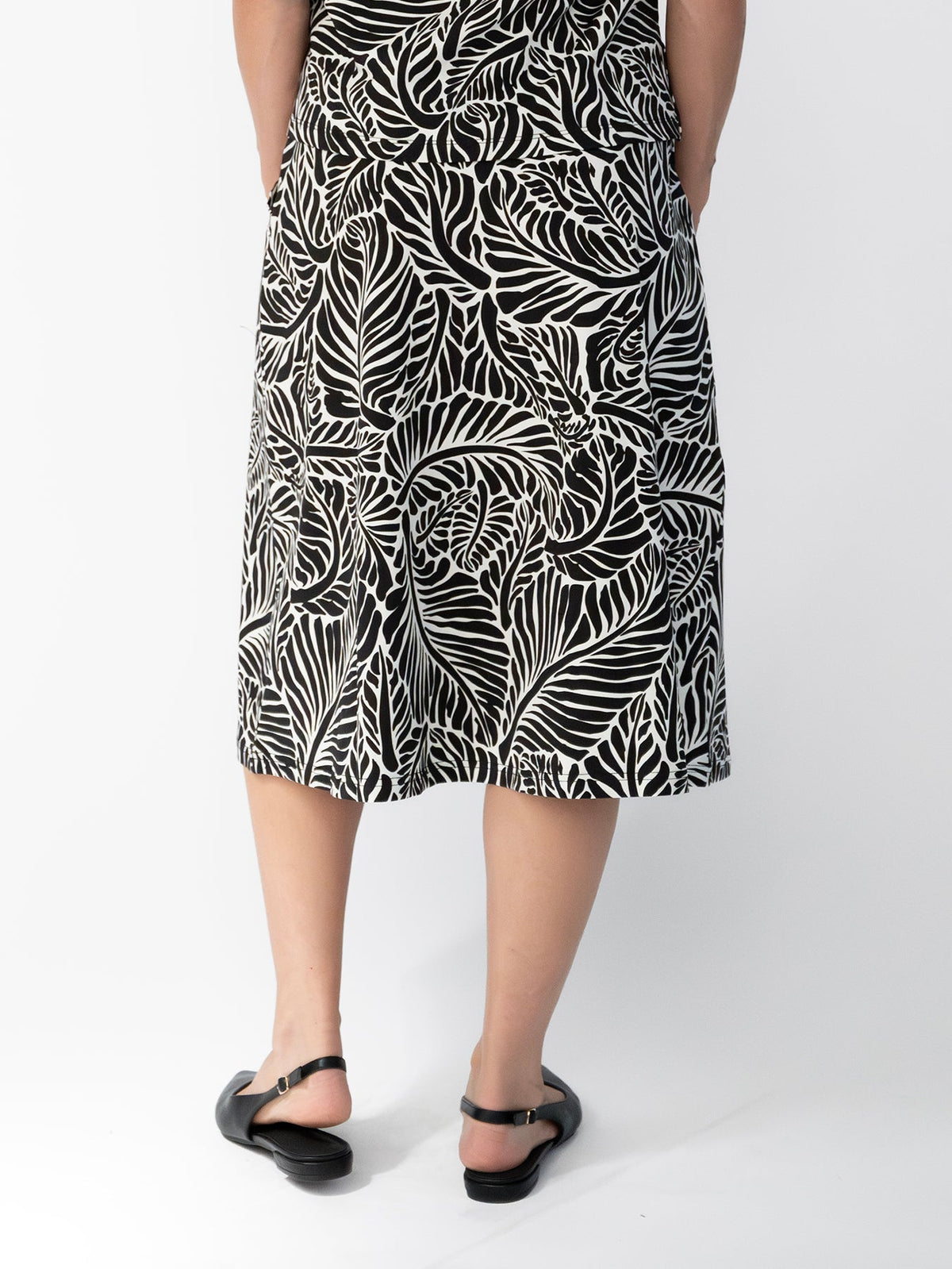 SLOAN skirt Frond Black - Lesley Evers-Best Seller-Bottoms-Shop