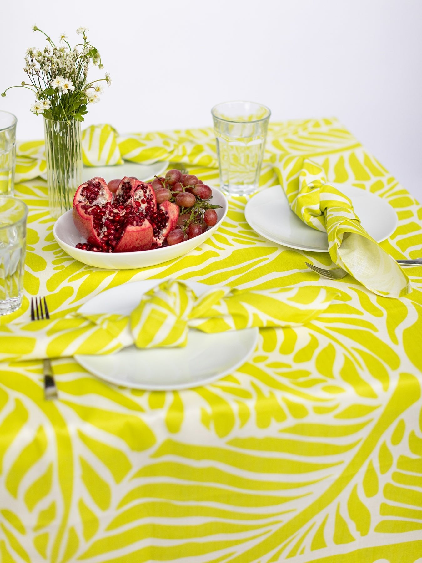 TABLECLOTH Frond - Lesley Evers - 23 - HG200 - W1 - Gems - gems garnet