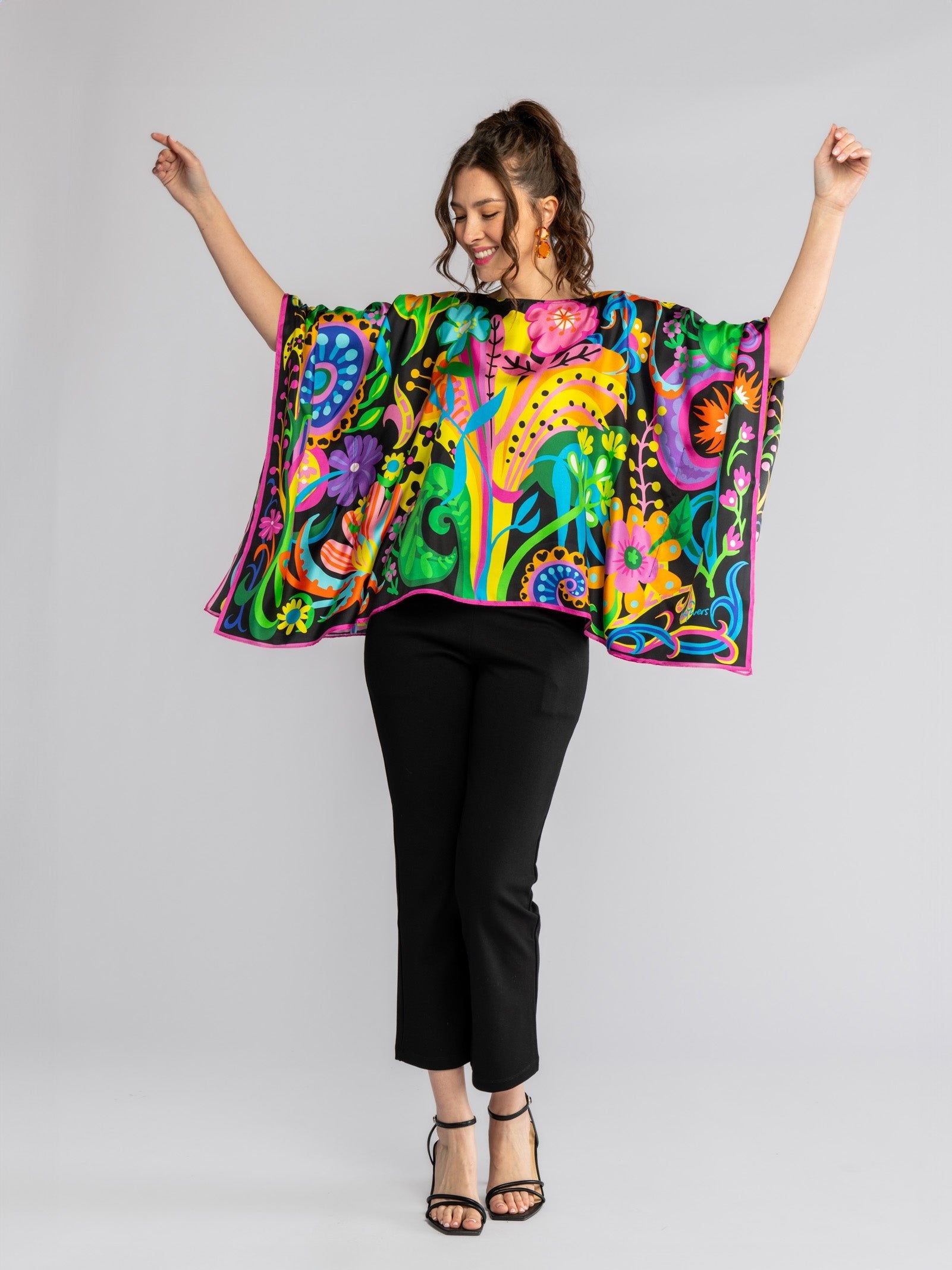 CELESTE silk top Bonanza - Lesley Evers-bonanza-bonanza black-bonanza multi