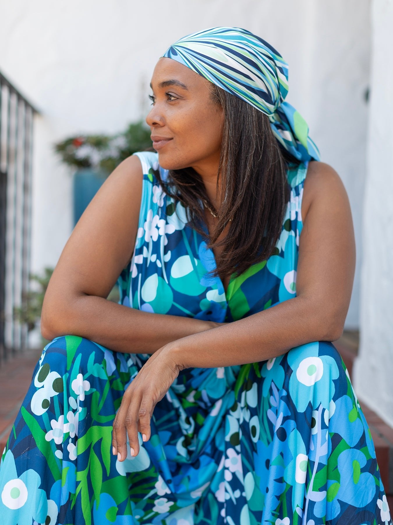 LILLIAN silk twill scarf Pinwheel Navy - Lesley Evers-Accessories-cotton silk-scarf