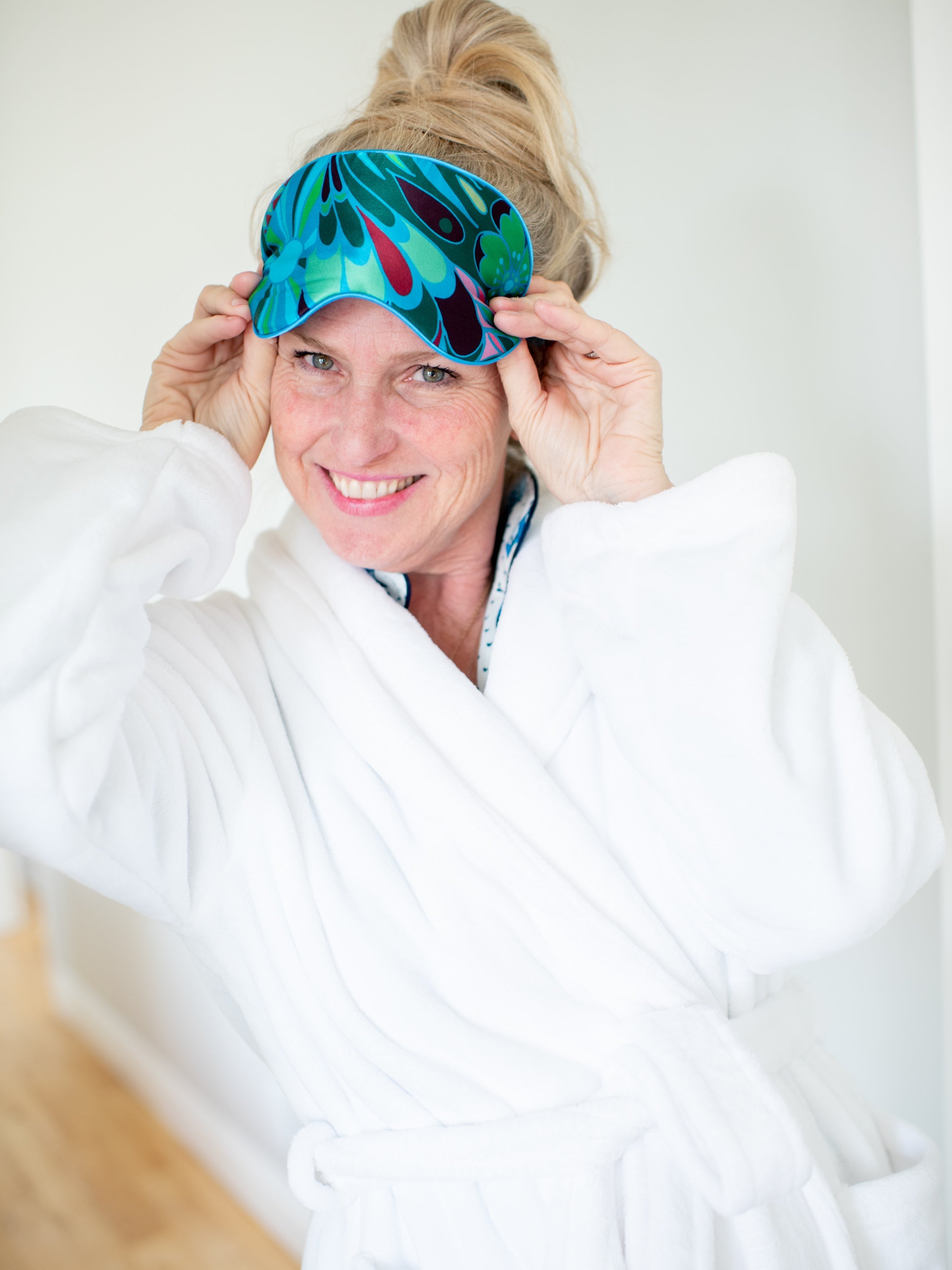 SILK EYE MASK Shakalaka Blue - Lesley Evers-Accessories-accessory-eye mask