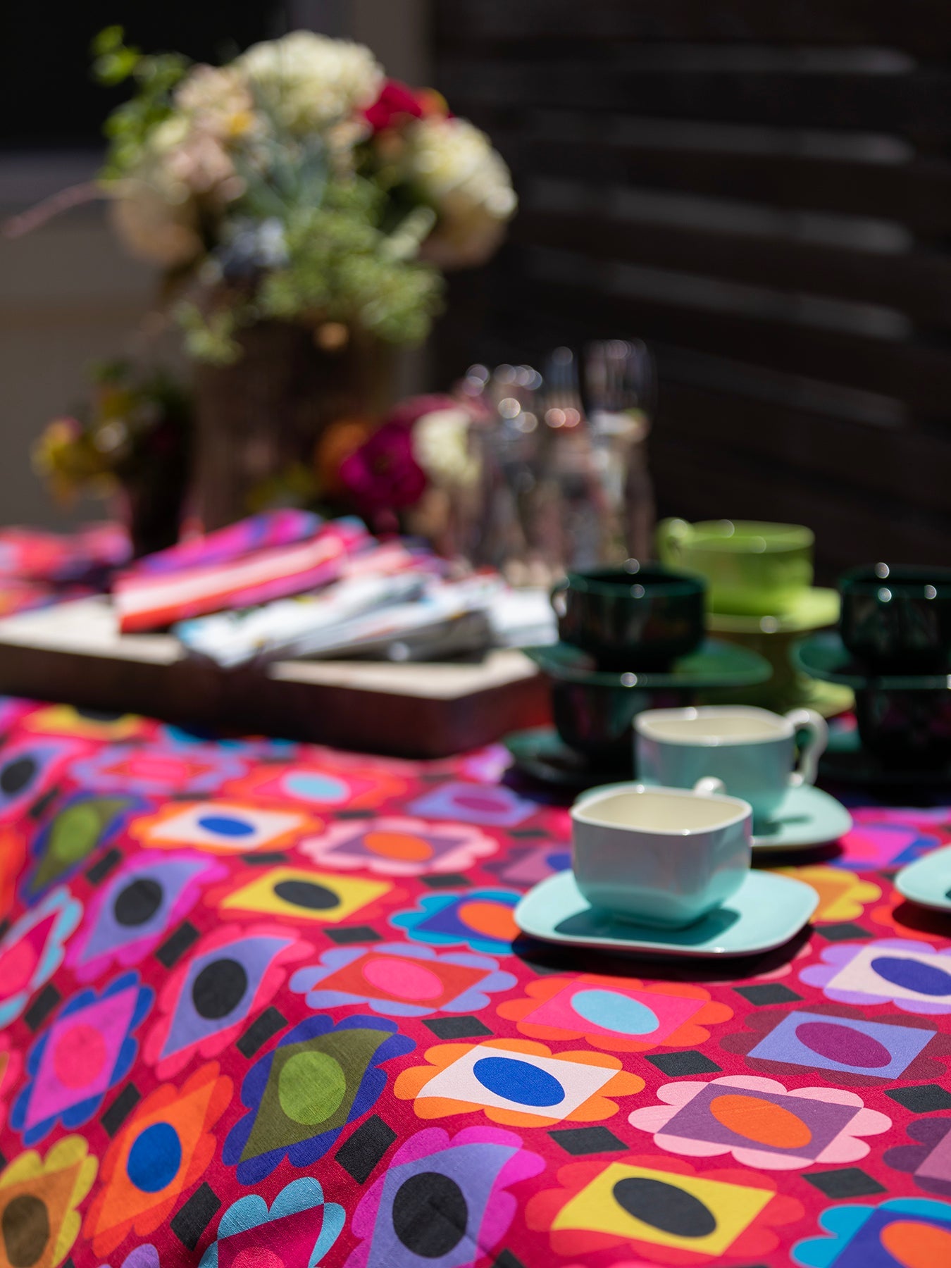 TABLECLOTH Gems Garnet - Lesley Evers-Gems-gems garnet-Giftable