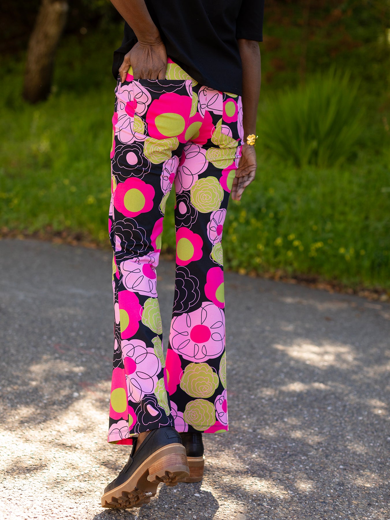 ERIKA pant Flower Charm Pink – Lesley Evers