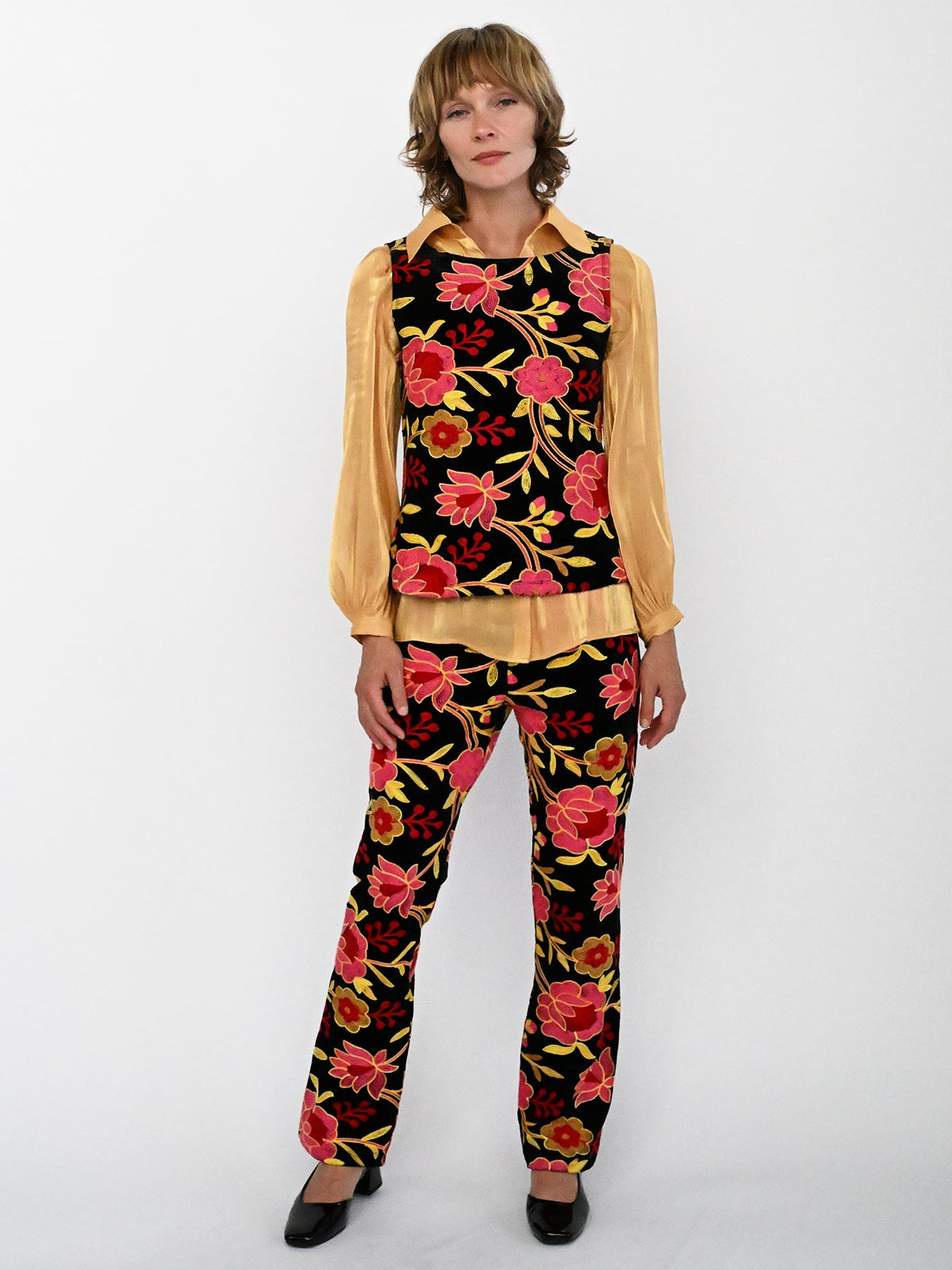 AUDREY pant Embroidered Velvet Pink - Lesley Evers-audrey-Black-Bottoms