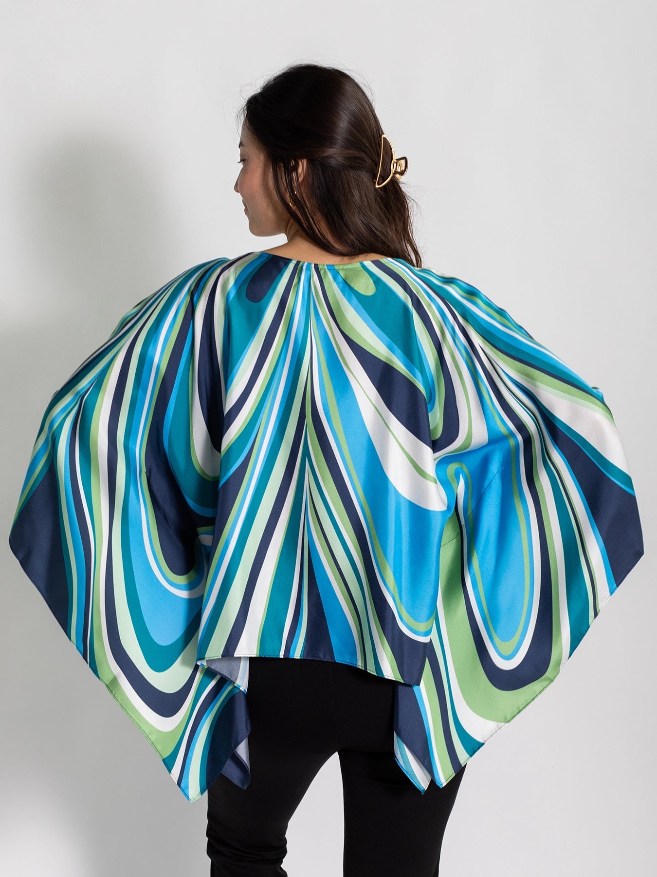 CELESTE silk top Pinwheel Navy - Lesley Evers - celeste - chic silk - pinwheel