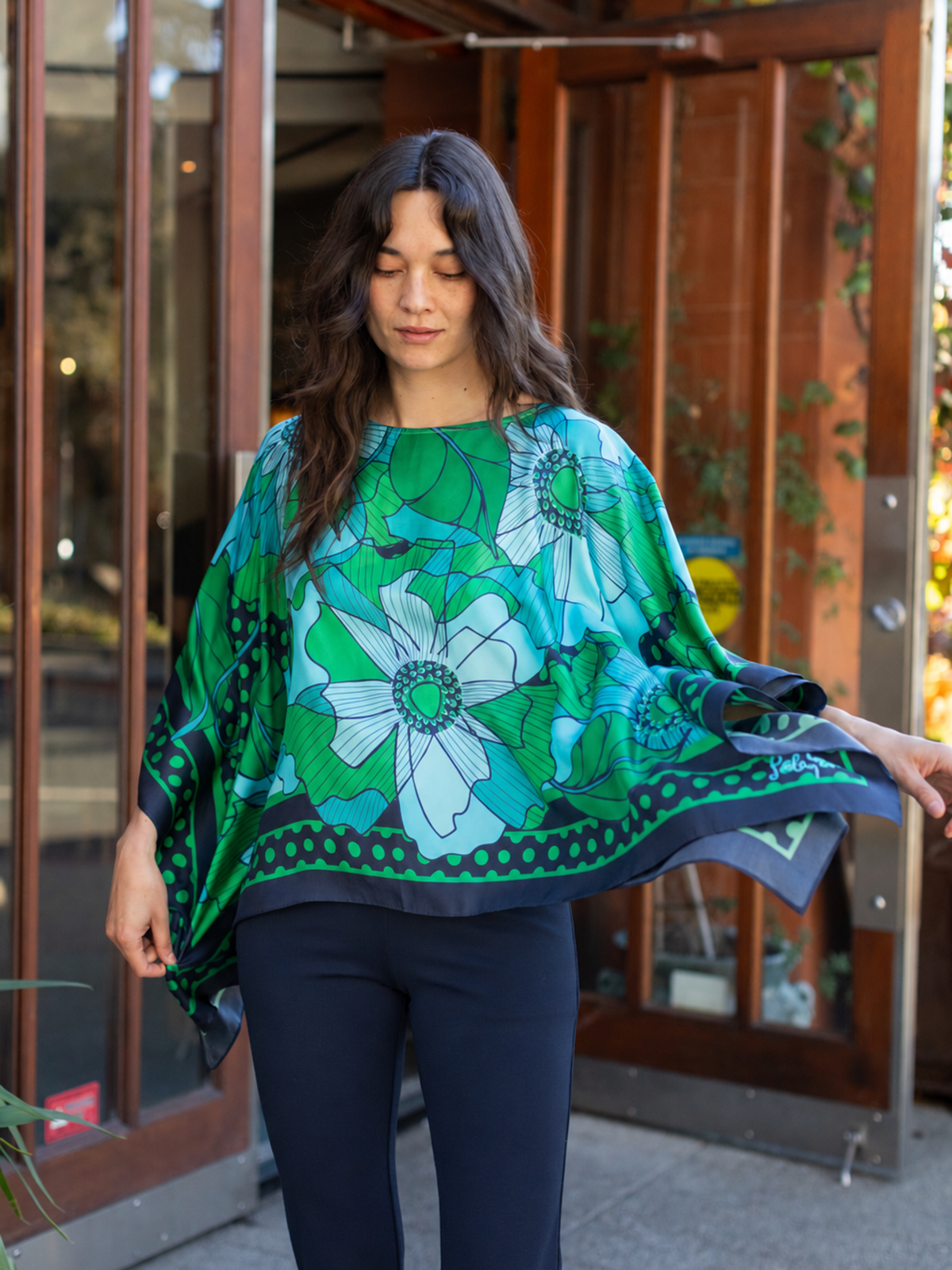 CELESTE silk top Wild Bloom Navy - Lesley Evers-celeste-chic silk-pinwheel