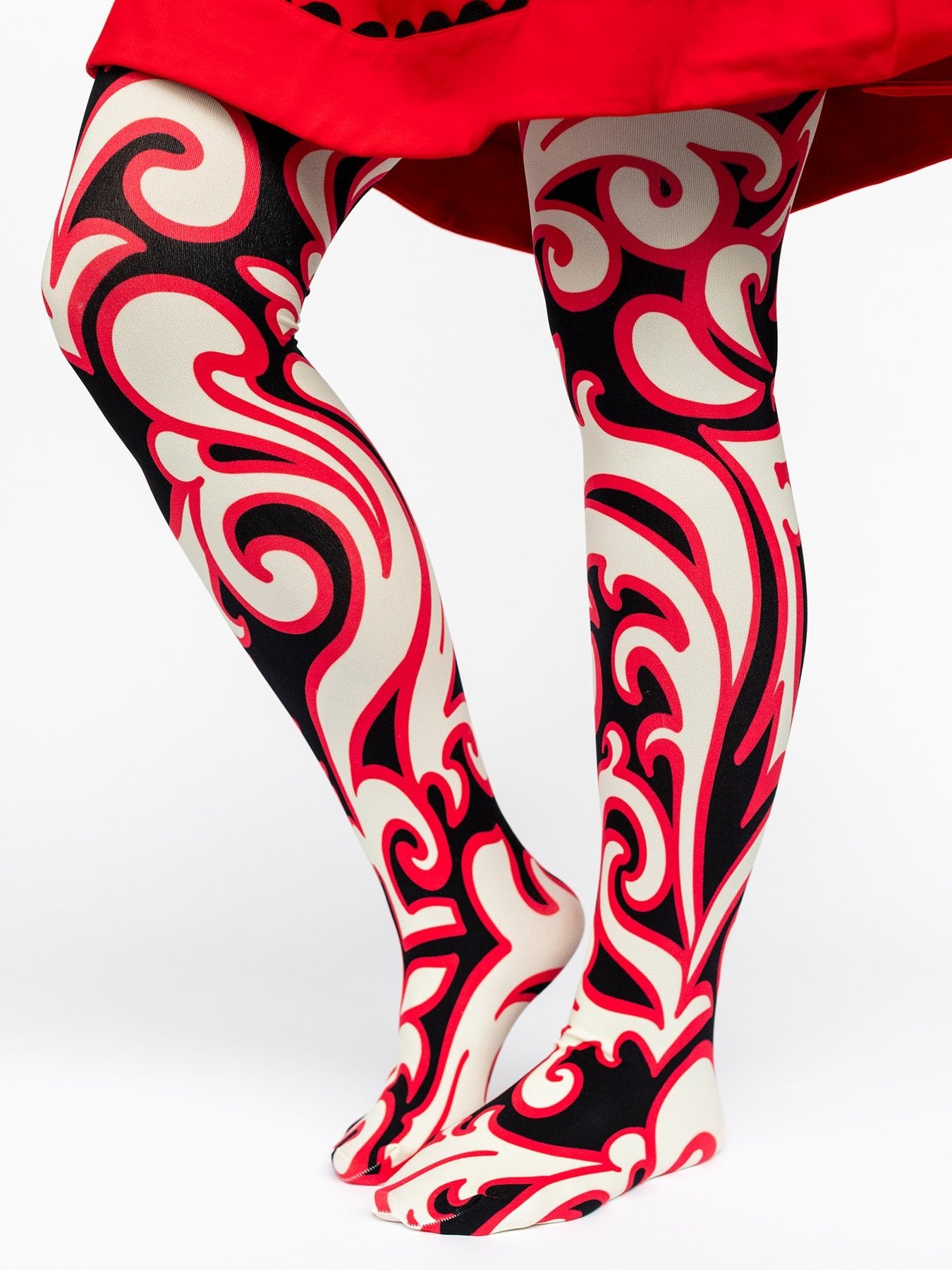 COCO tights Filigree Red - Lesley Evers - colorful - Colorful patterned tights - colorful tights