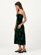 DANIKA dress Embroidered Velvet Green - Lesley Evers-Black-Dress-Shop