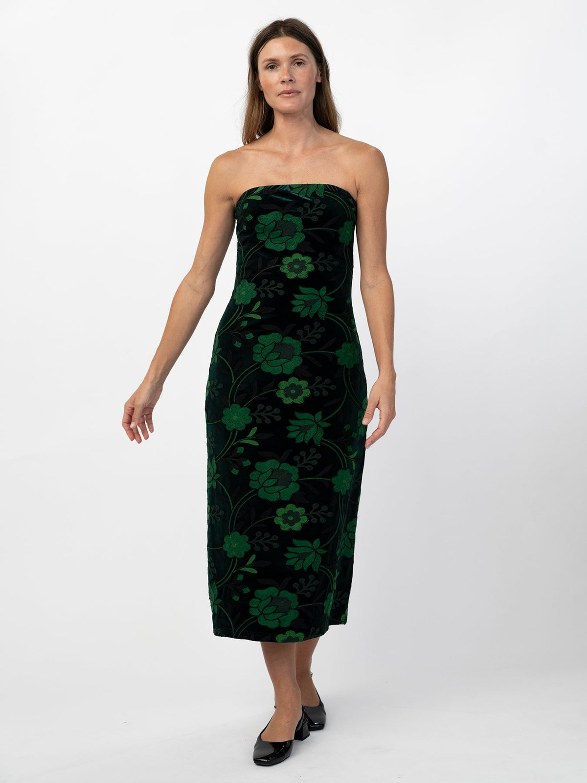 DANIKA dress Embroidered Velvet Green - Lesley Evers-Black-Dress-Shop