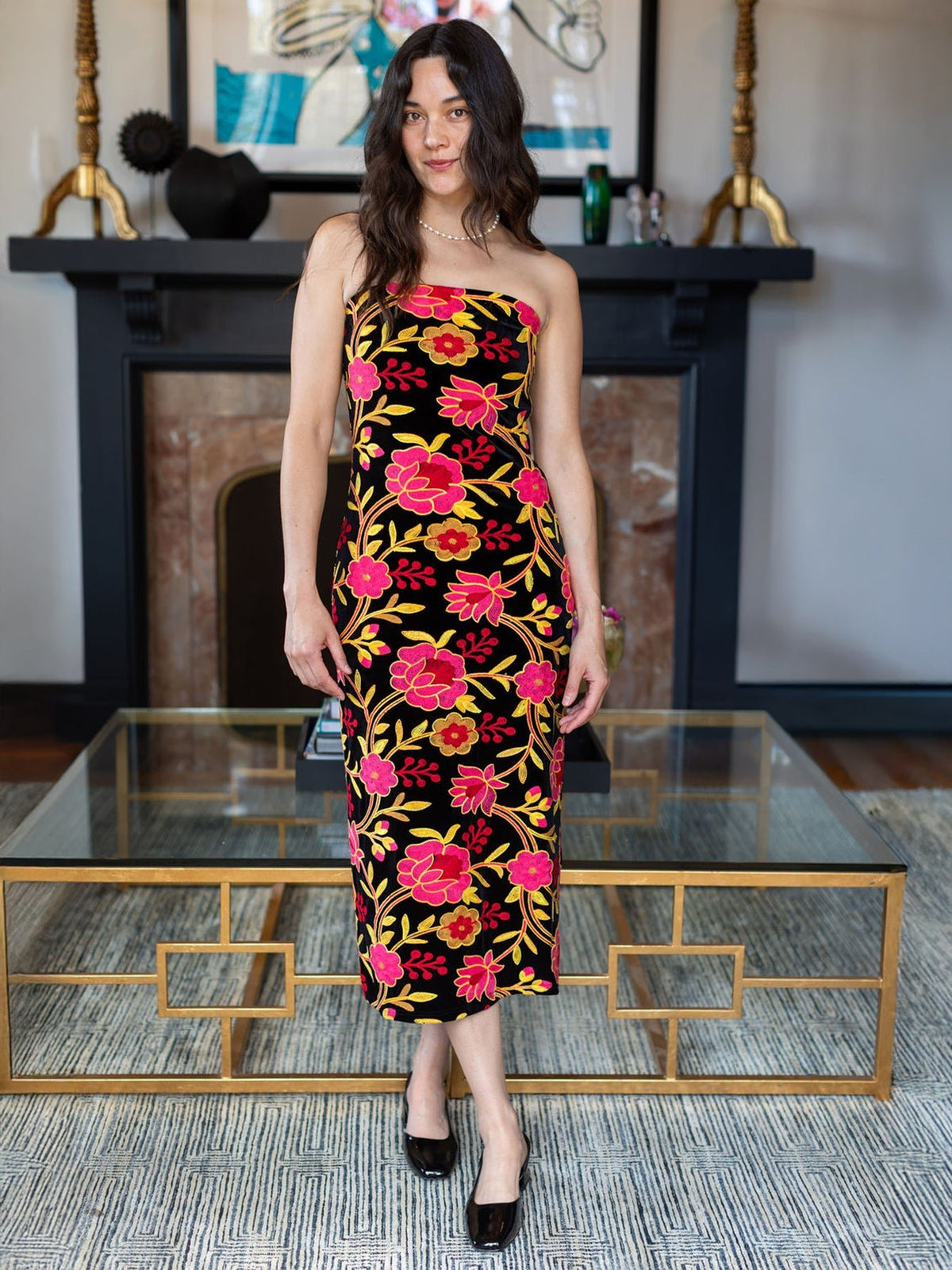 DANIKA dress Embroidered Velvet Pink - Lesley Evers-Black-Dress-Shop