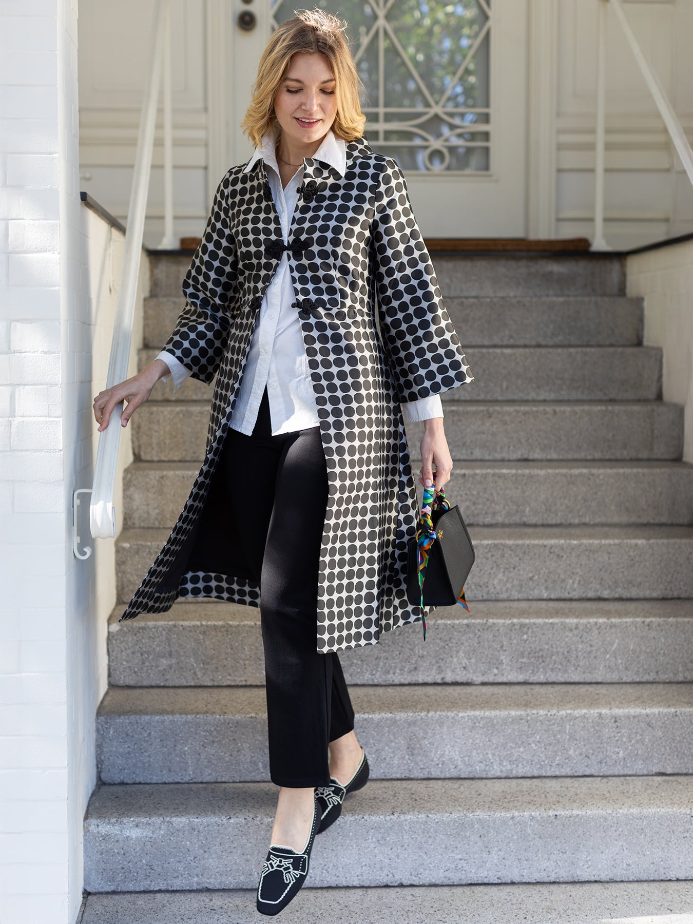 DAPHNE coat Black Dots - Lesley Evers - Best Seller - coat - new