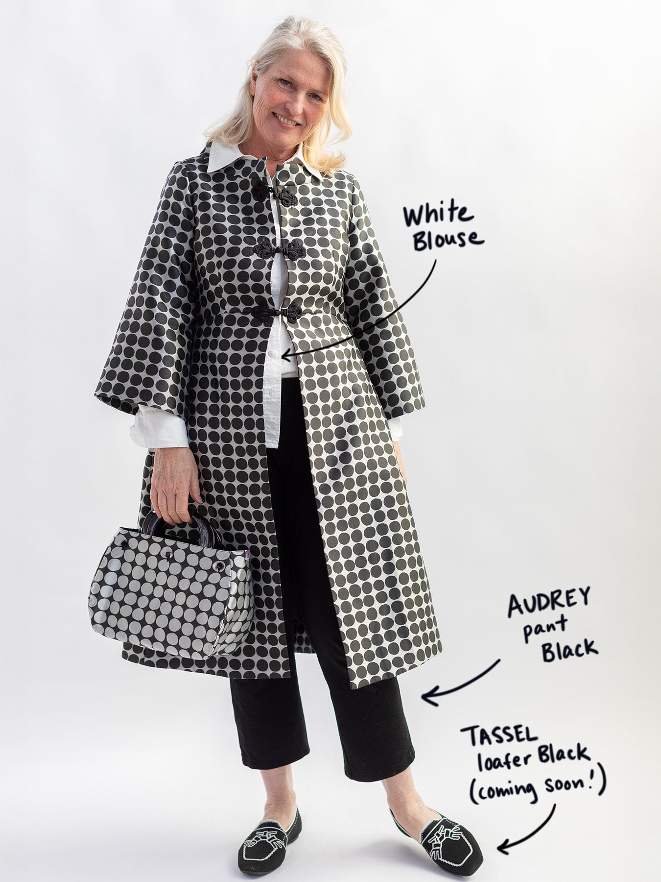 DAPHNE coat Black Dots - Lesley Evers - Best Seller - coat - new