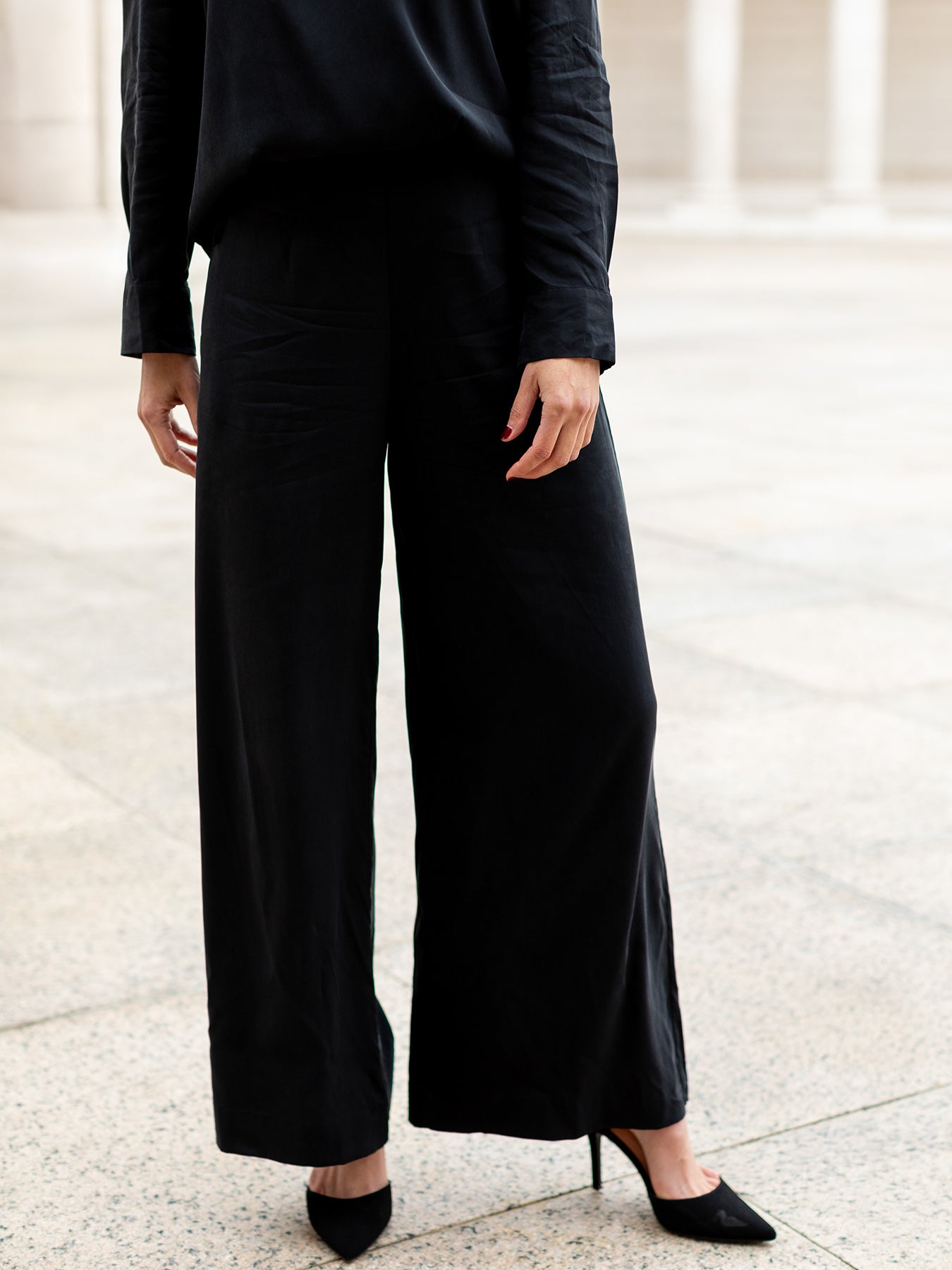 ELIZABETH pant Black - Lesley Evers - Bottoms - Pants - Shop