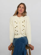 HAZEL cardigan Ivory - Lesley Evers-cardigan-dinner with friends-emma