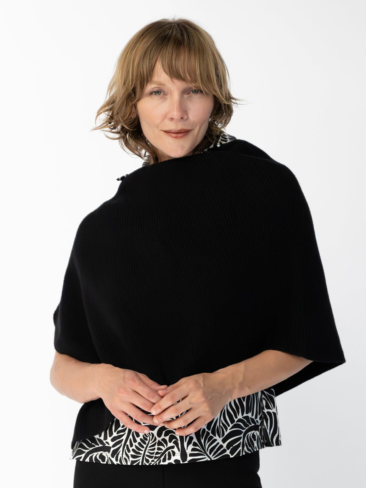 HELEN poncho Black - Lesley Evers-rain poncho-Shop-Shop/All Products