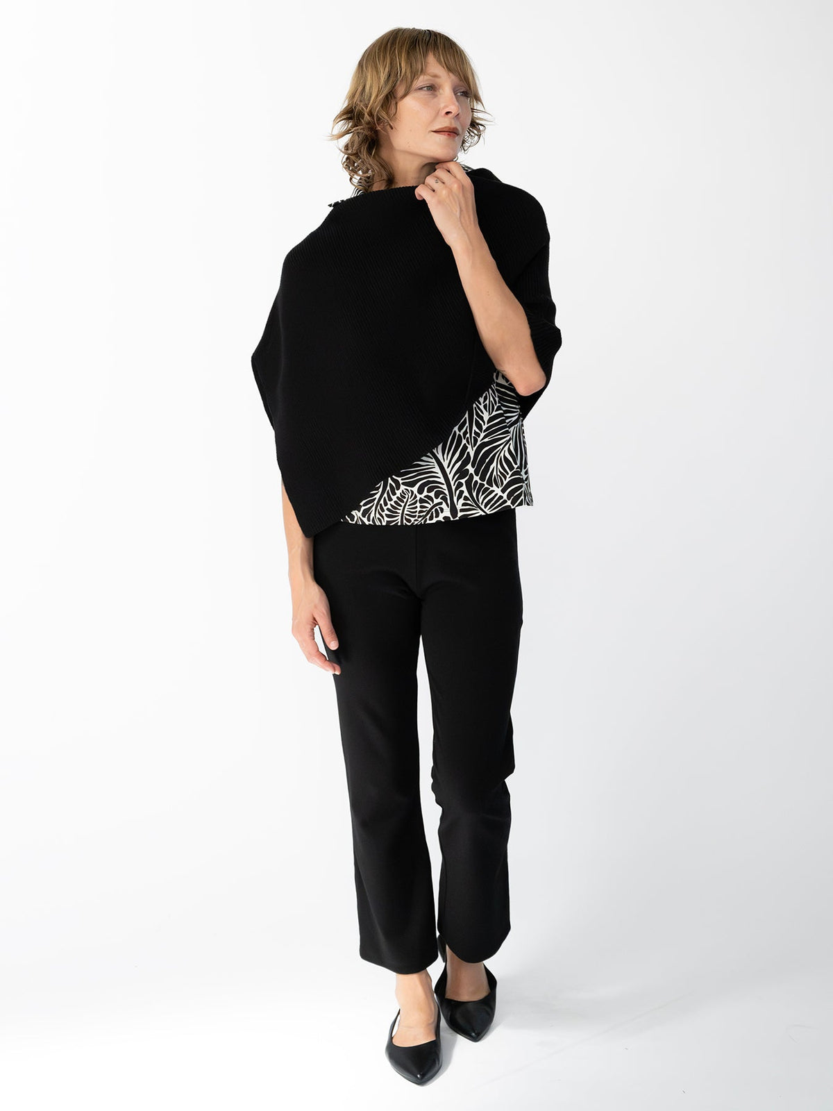 HELEN poncho Black - Lesley Evers-rain poncho-Shop-Shop/All Products