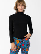 IDA tee Black - Lesley Evers-basics-ida-long sleeve