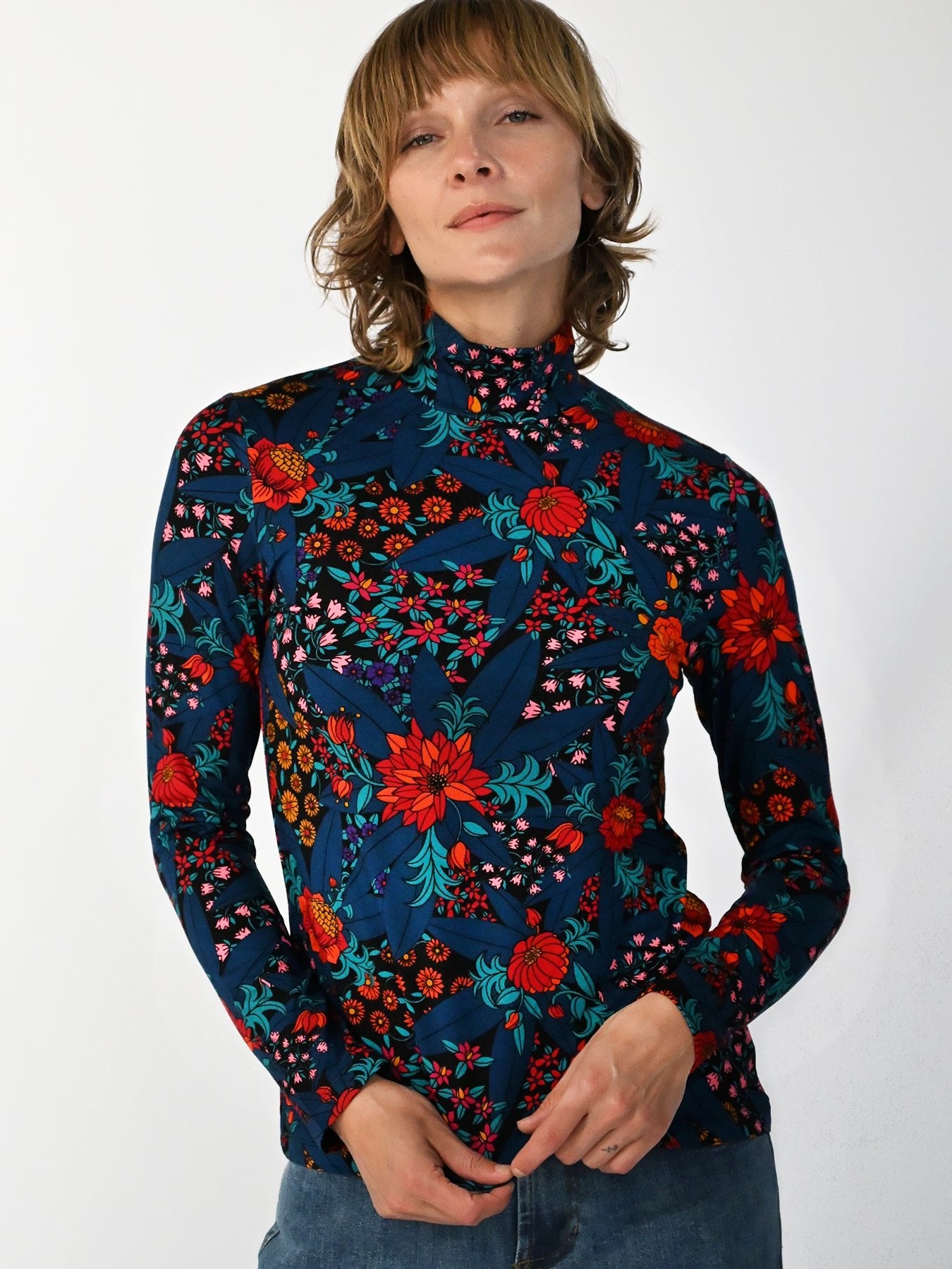 IDA tee Splendor Teal - Lesley Evers-basics-ida-long sleeve