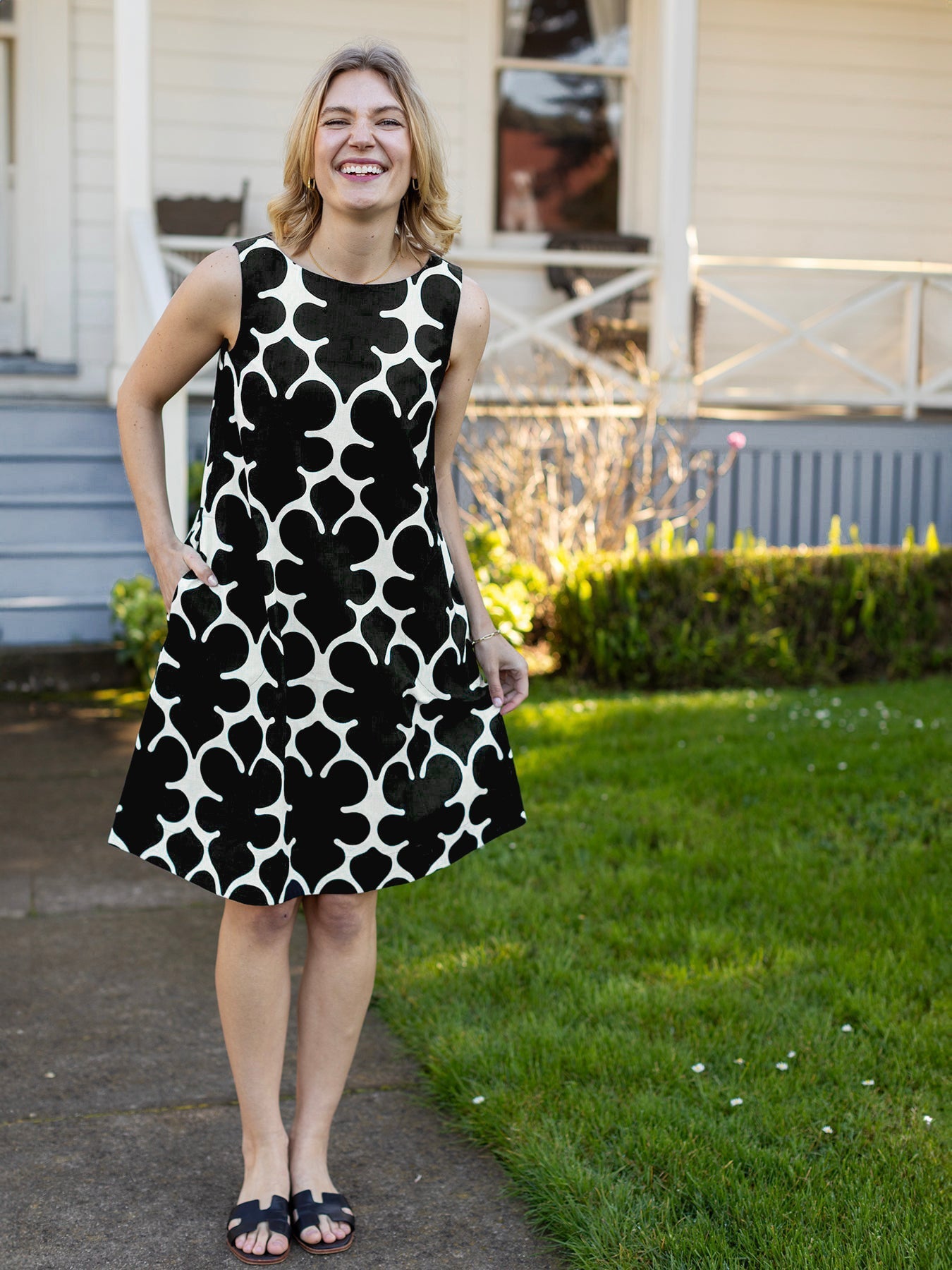 JUNIPER Black Fleurette - Lesley Evers - Black - Dress - juniper