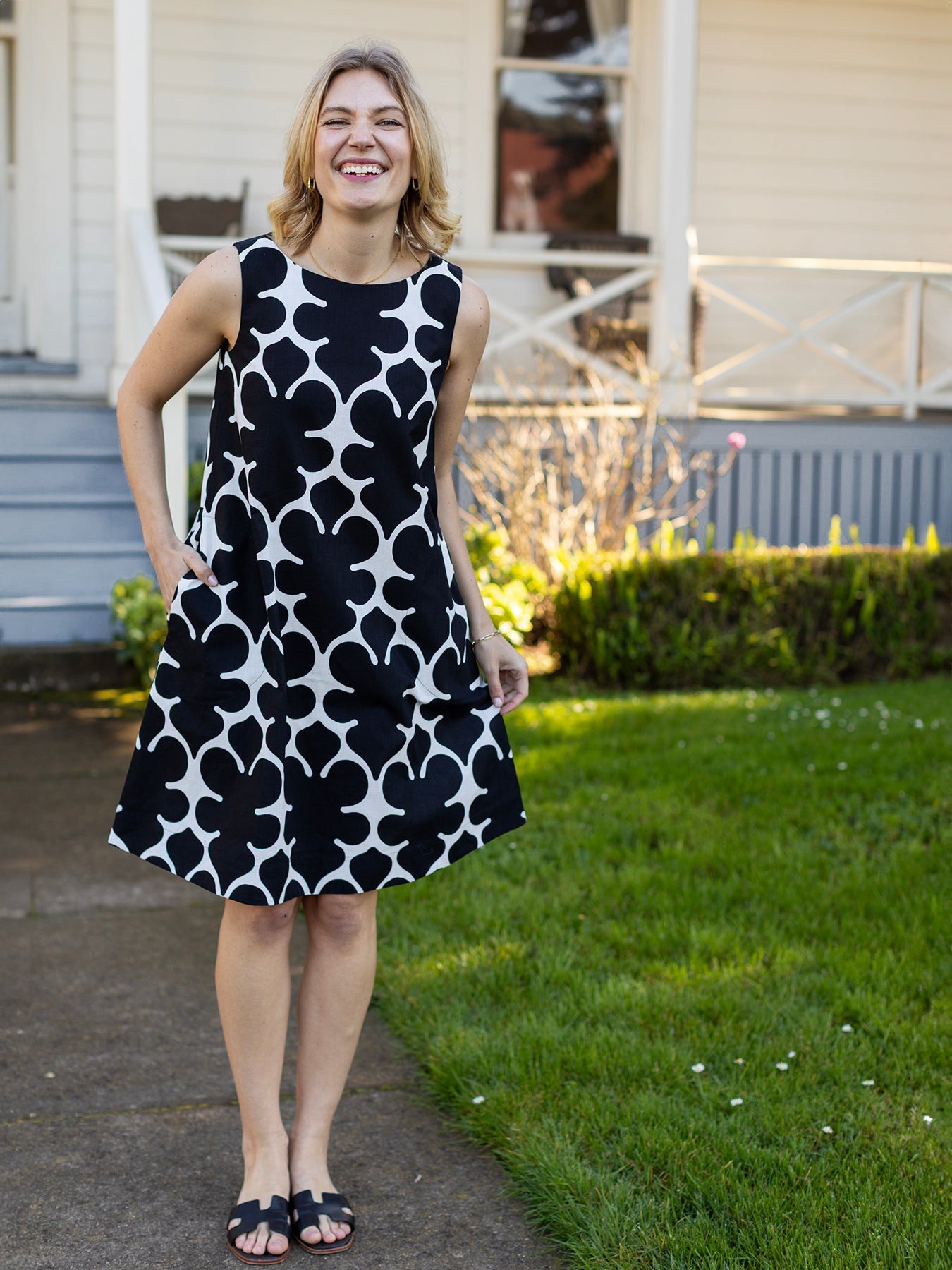 JUNIPER Black Fleurette - Lesley Evers - Black - Dress - juniper