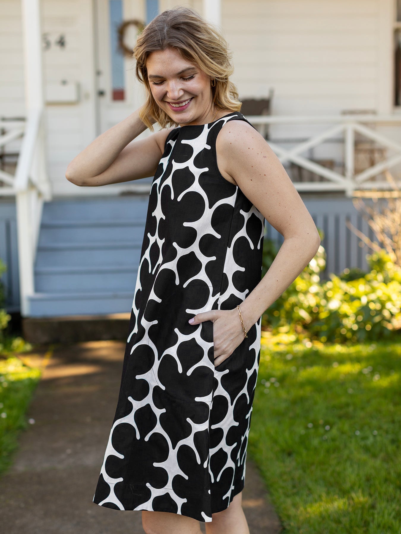 JUNIPER Black Fleurette - Lesley Evers - Black - Dress - juniper