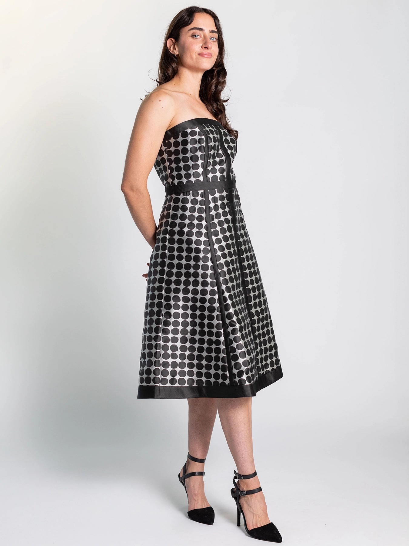 LILA dress Black Dots - Lesley Evers - Dress - Shop - Shop/All Products