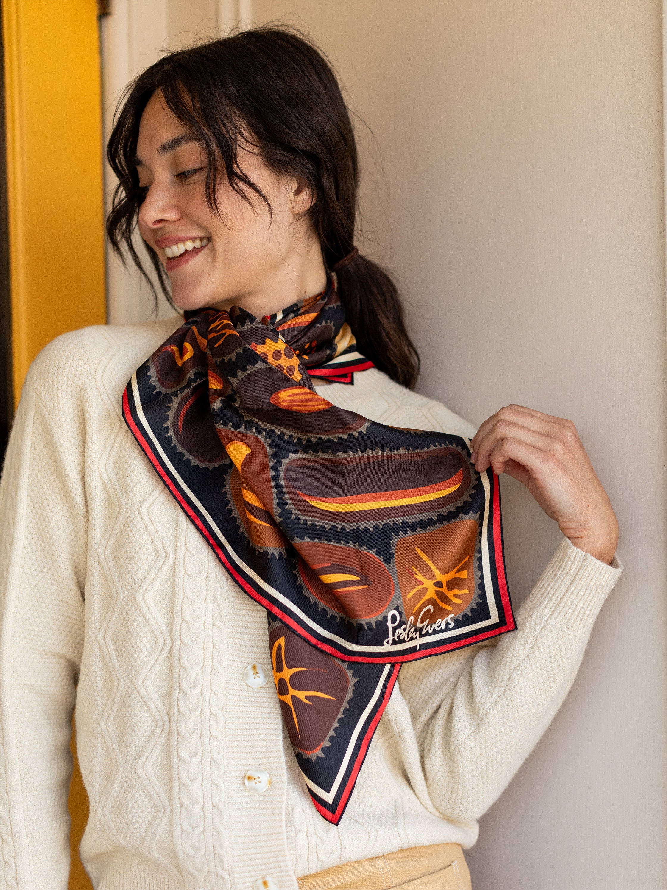 LILLIAN silk twill scarf Box of Chocolates – Lesley Evers