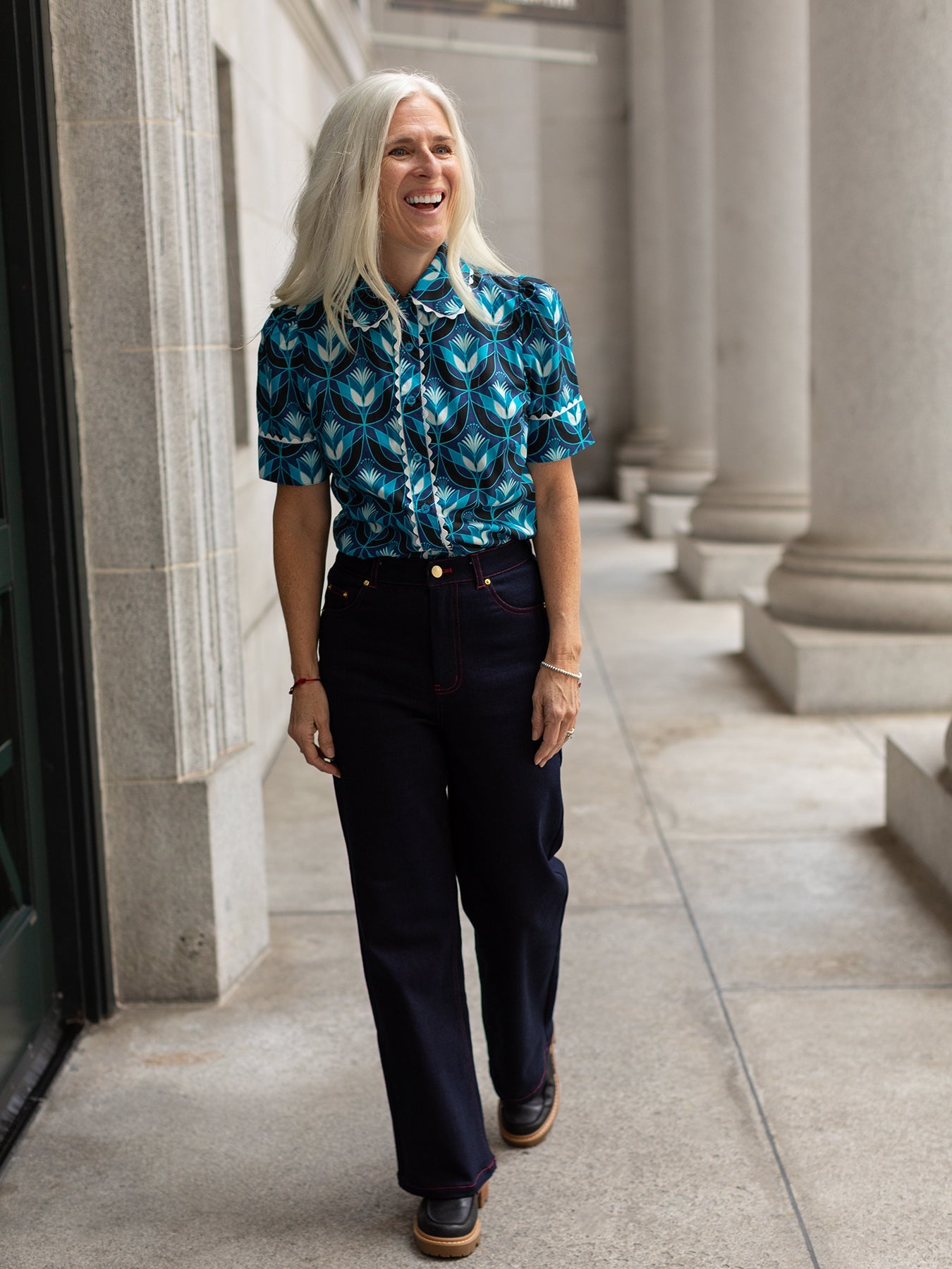 MANDY blouse Geo Tulip Blue – Lesley Evers
