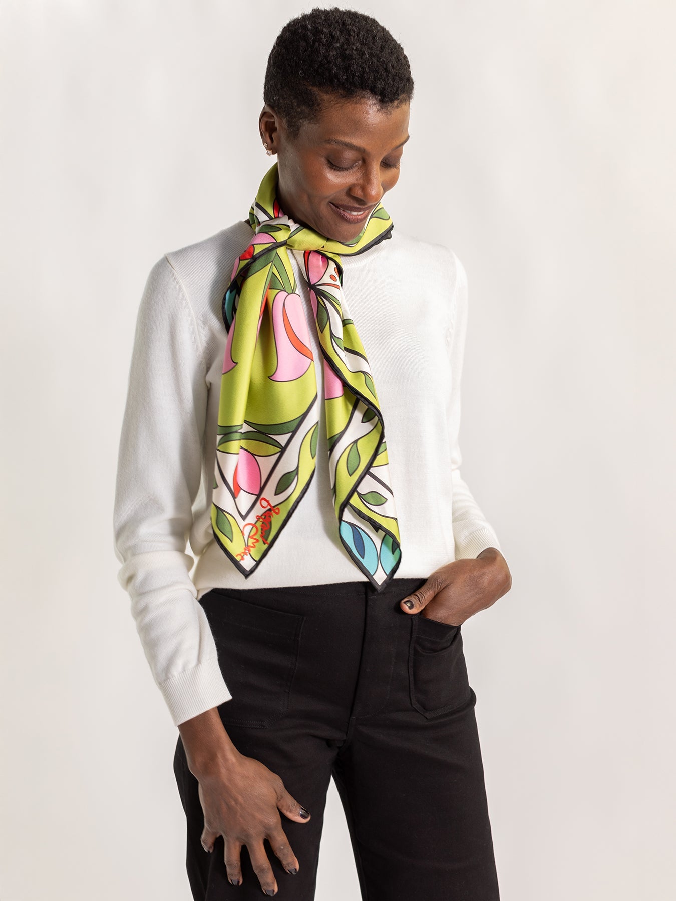 Member Exclusive Silk Scarf 2026 - Lesley Evers - NO_EXCHANGE - NO_RETURN - service_blocked